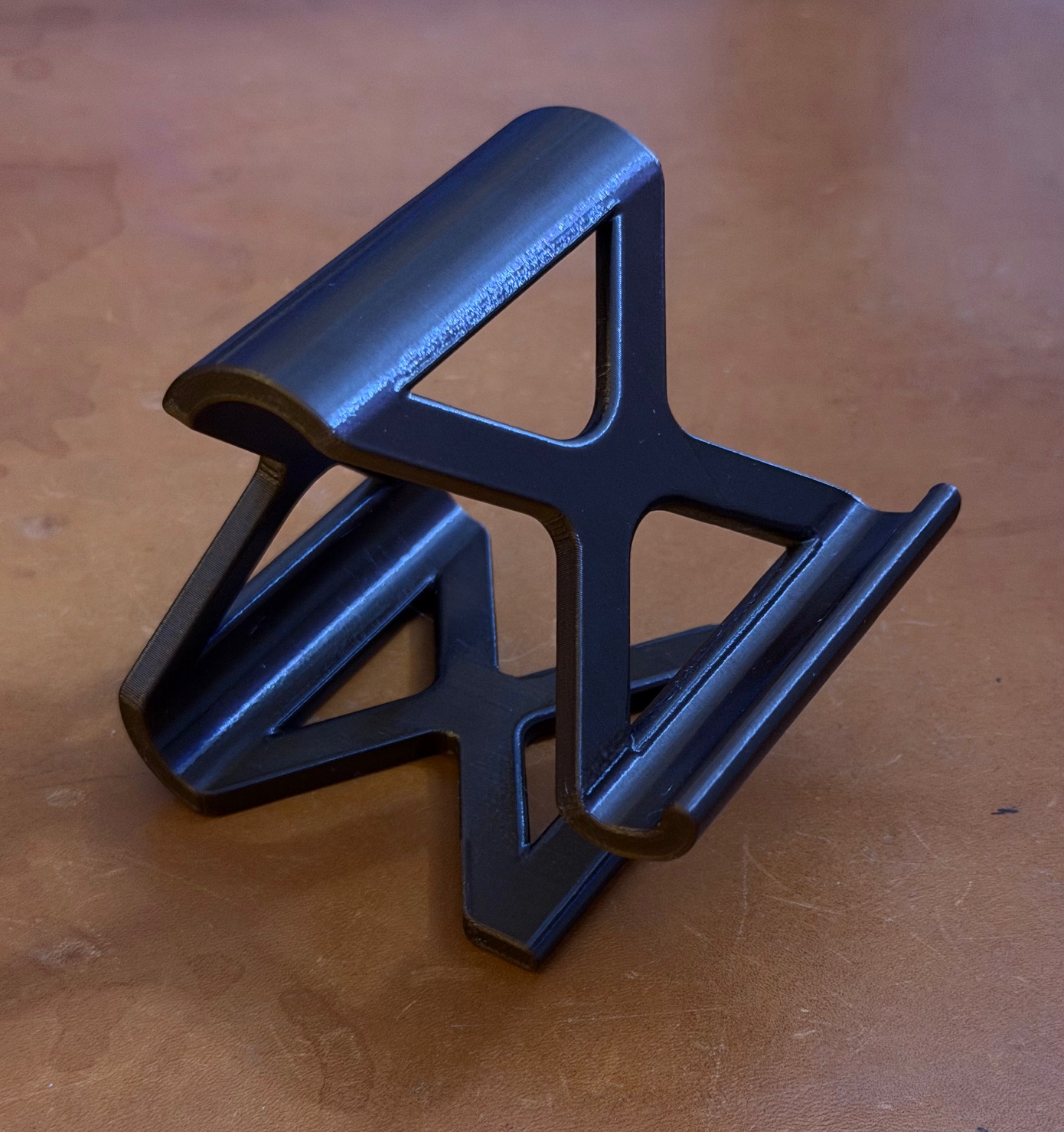 iPhone Stand Remix