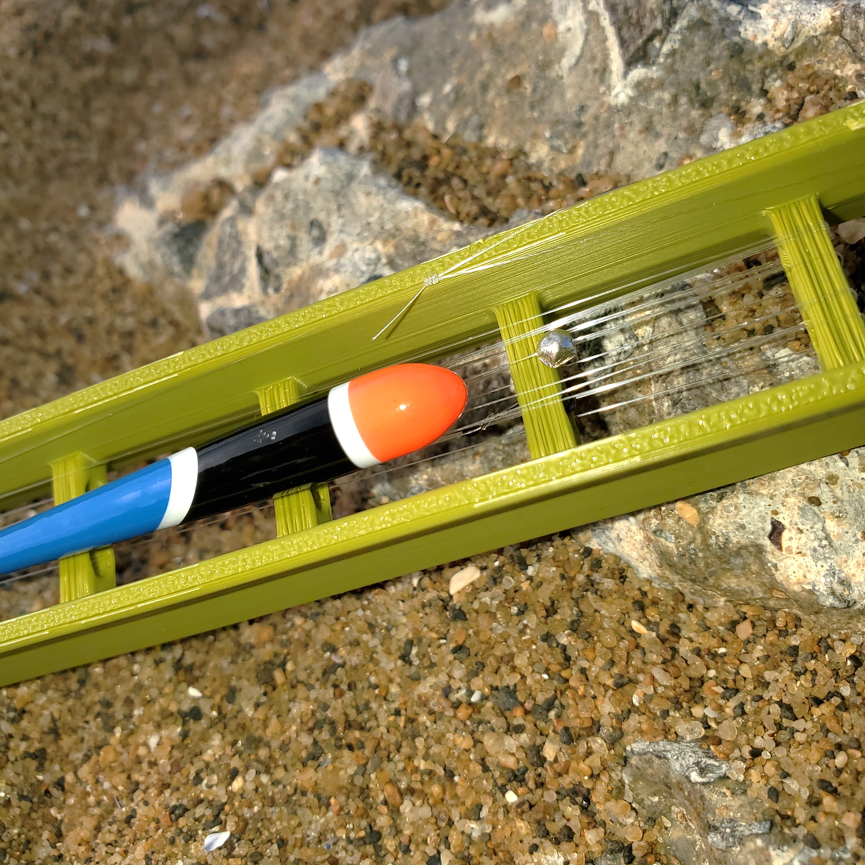 Fishing Rig Holder & Line Winder image 3