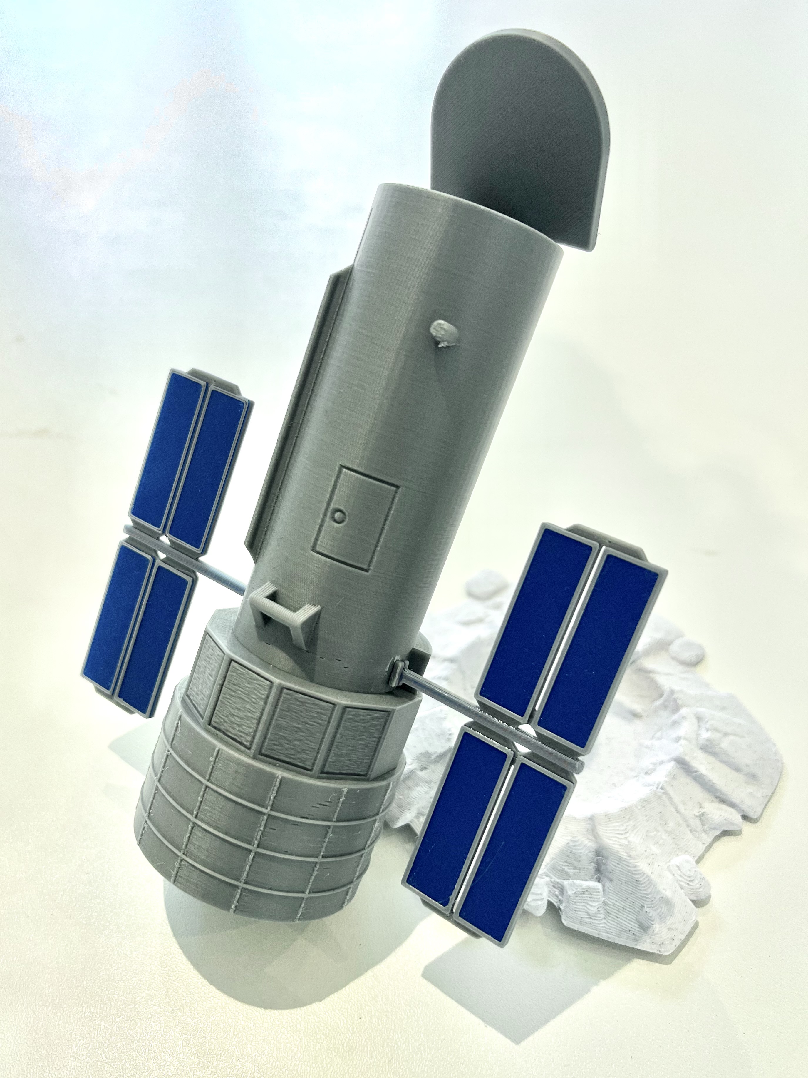 Hubble Telescope Dice Tower 3D model