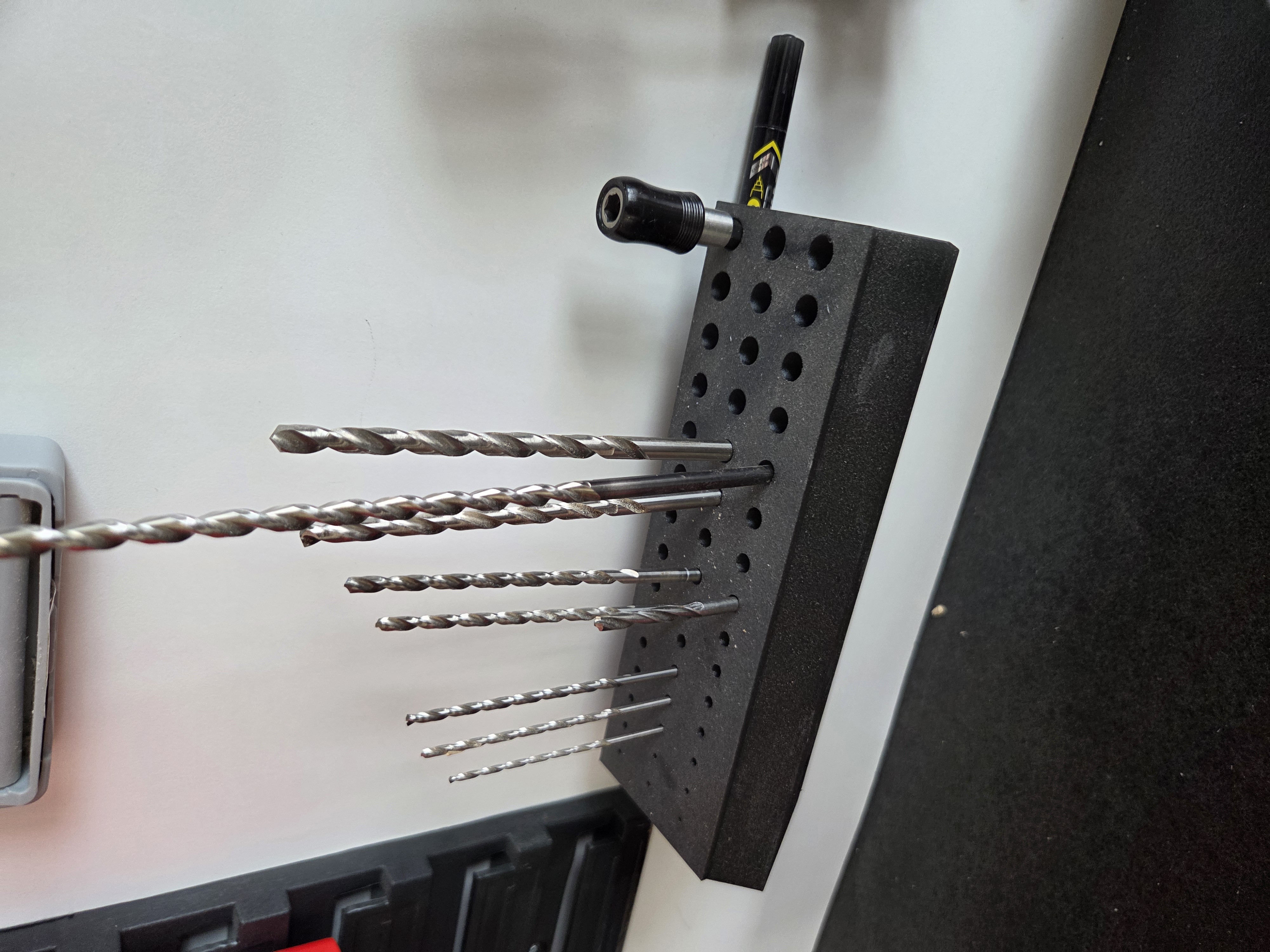 Triple Drill bit holder (Metric) 3D model