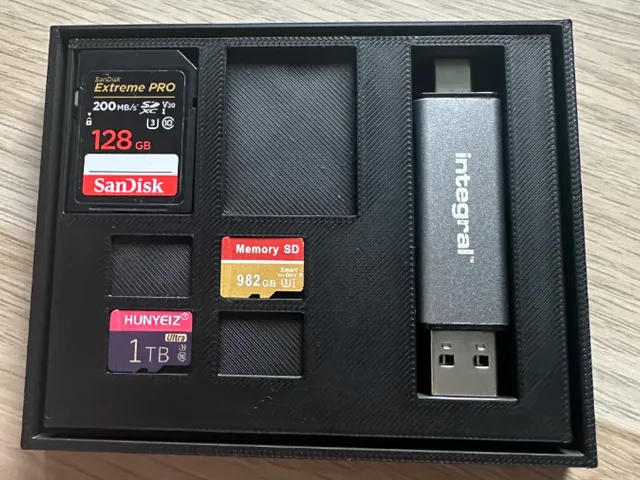 sd card holder (micro sd,sd and memory reader)