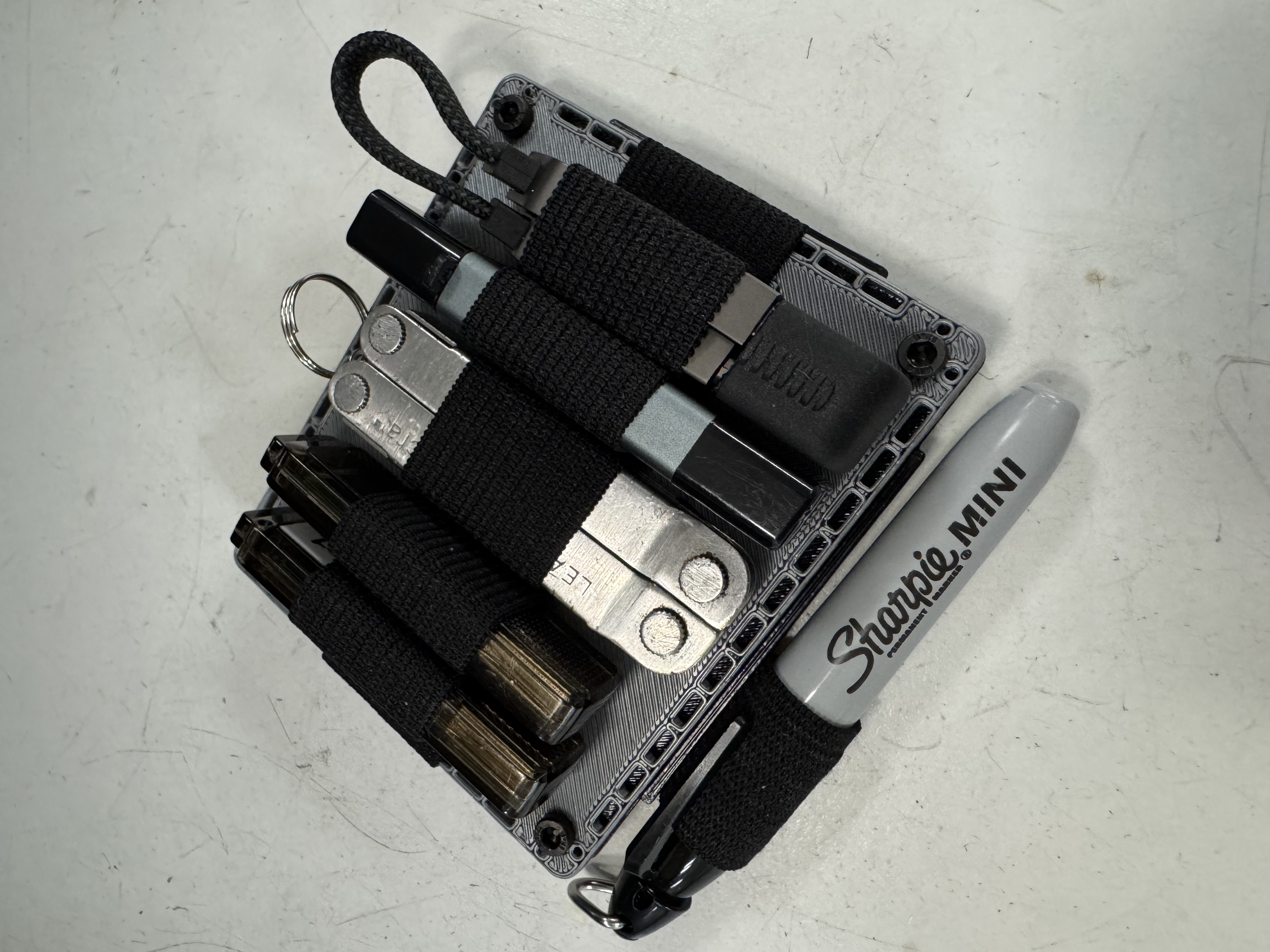 Modular Elastic EDC Organizer