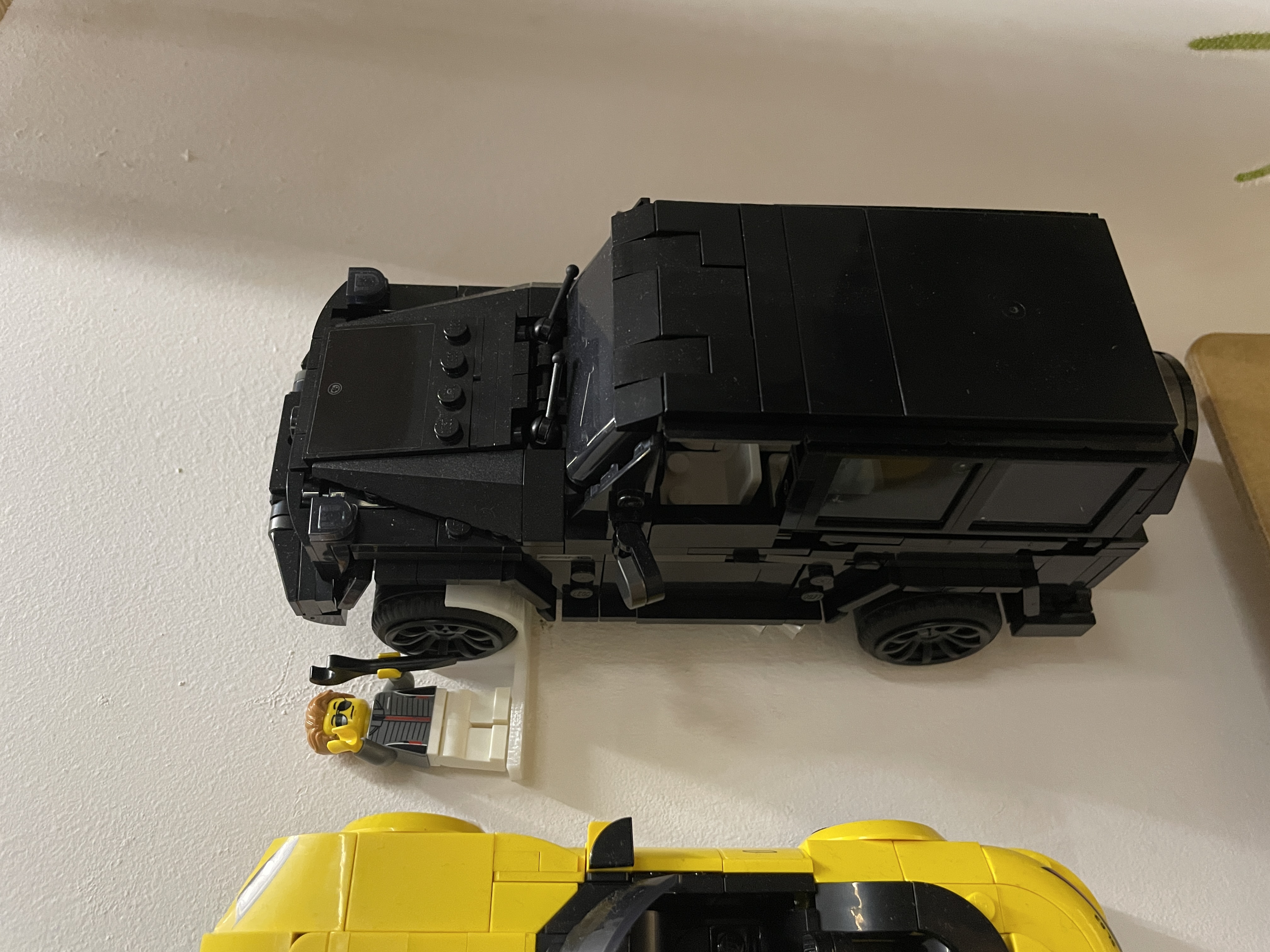 Wall mount LEGO speed mercedes G