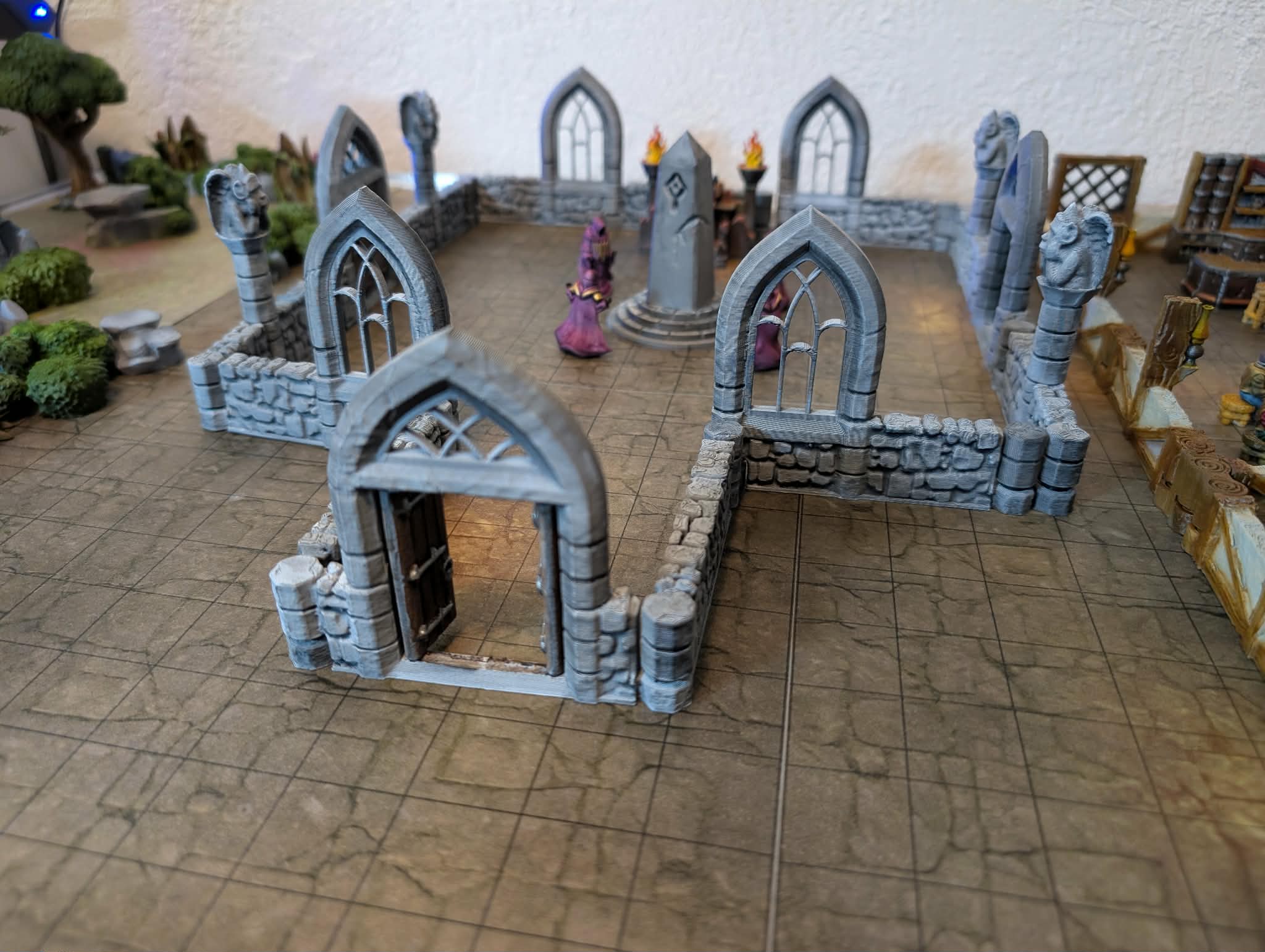 Cathedral / church modular tabletop terrain — thumbnail 8