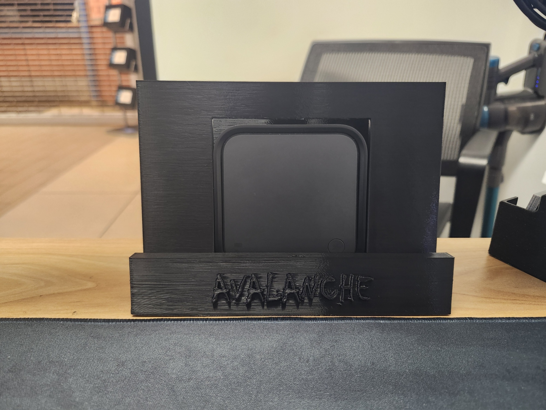 LANDSCAPE SMARTTHINGS STATION PHONE HOLDER