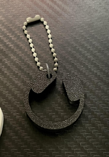 Underscores Headphones Logo Keychain
