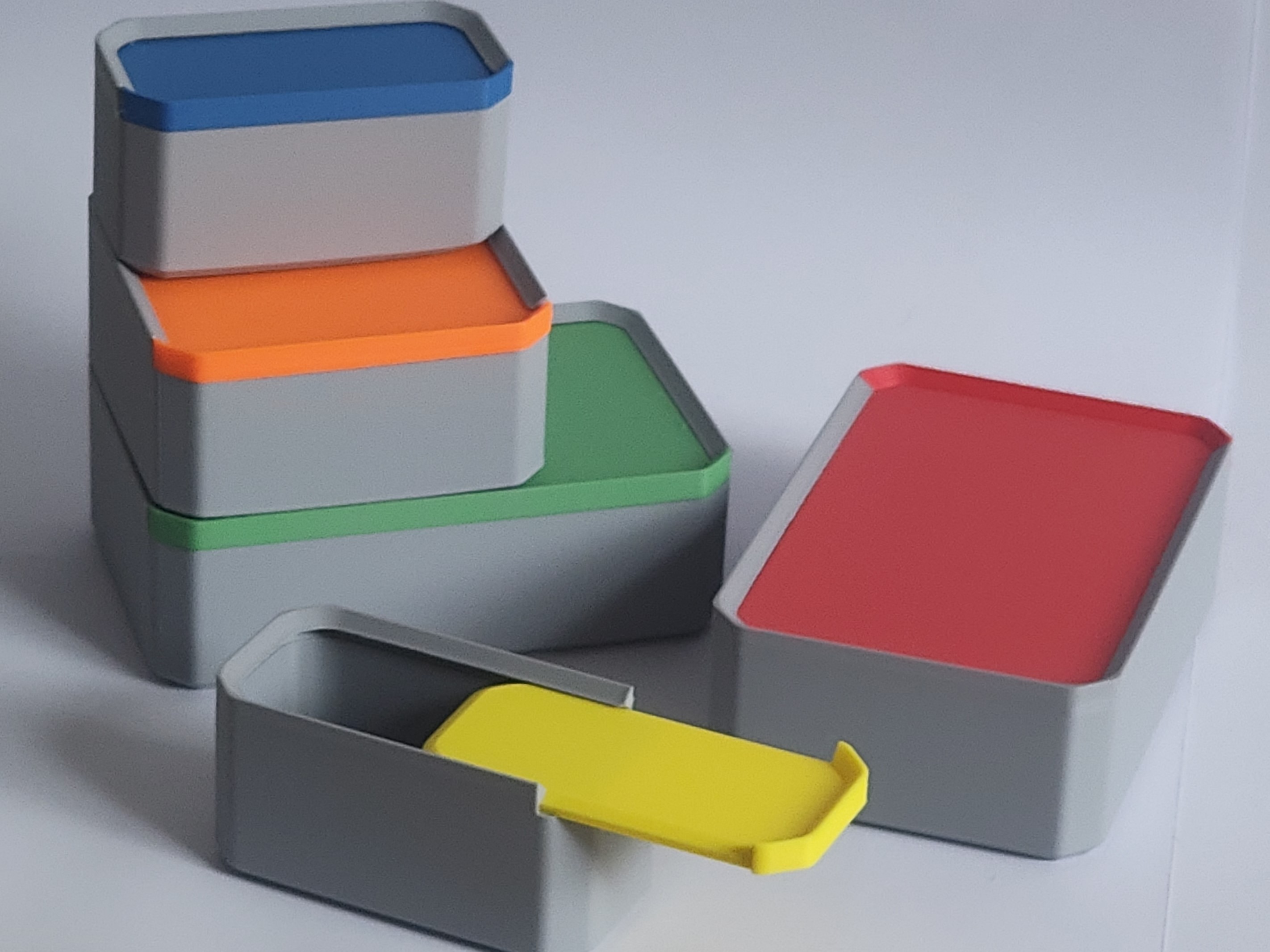 Miniatura 2 do modelo 3D Stackable slide boxes