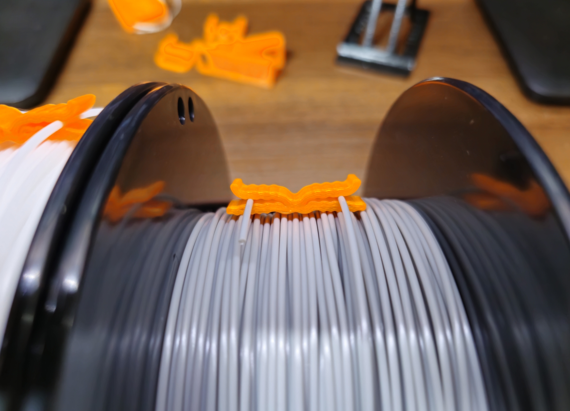 01_Clothespin filament — miniatura 3