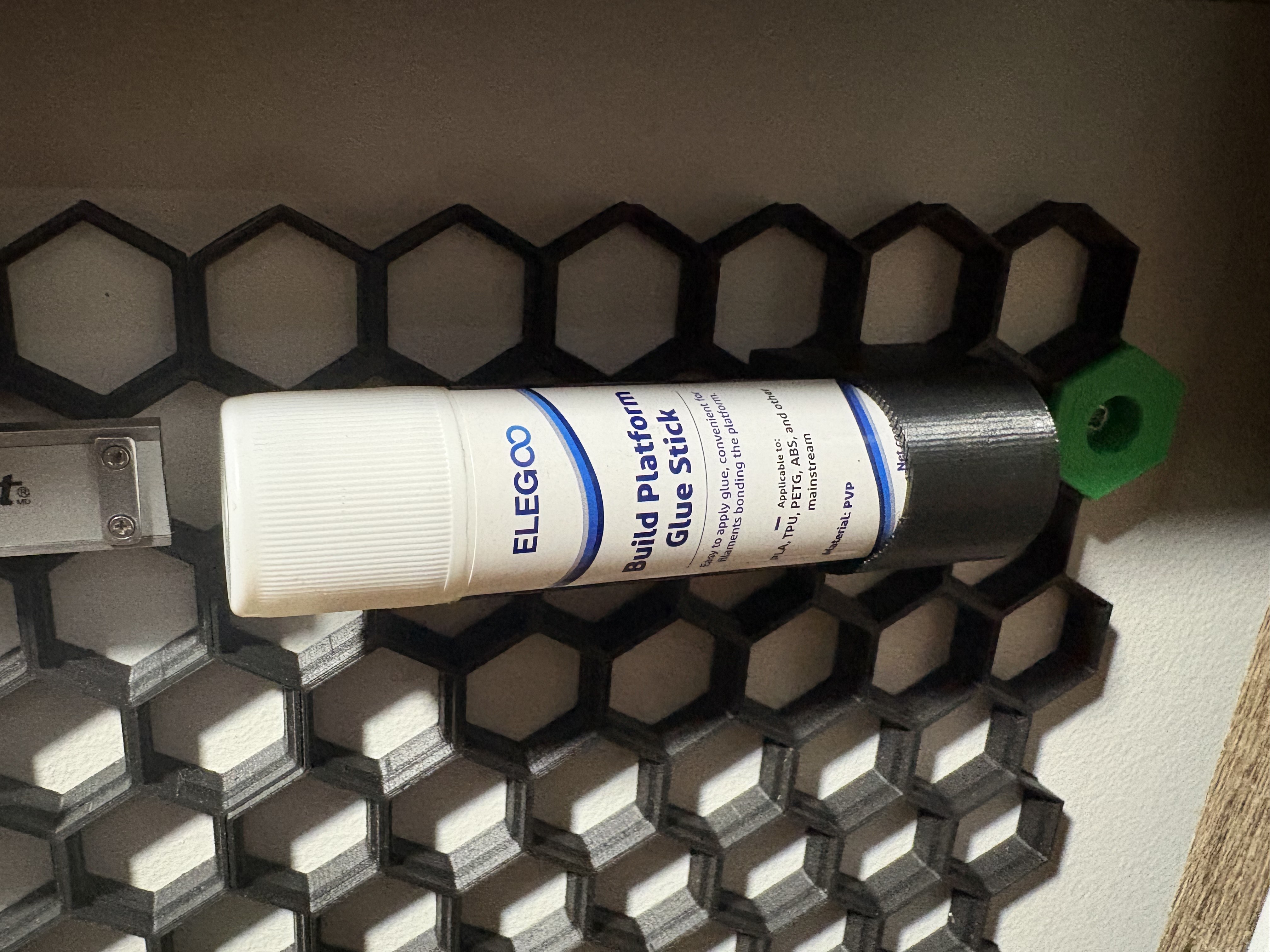 HSW build plate adhesive holder
