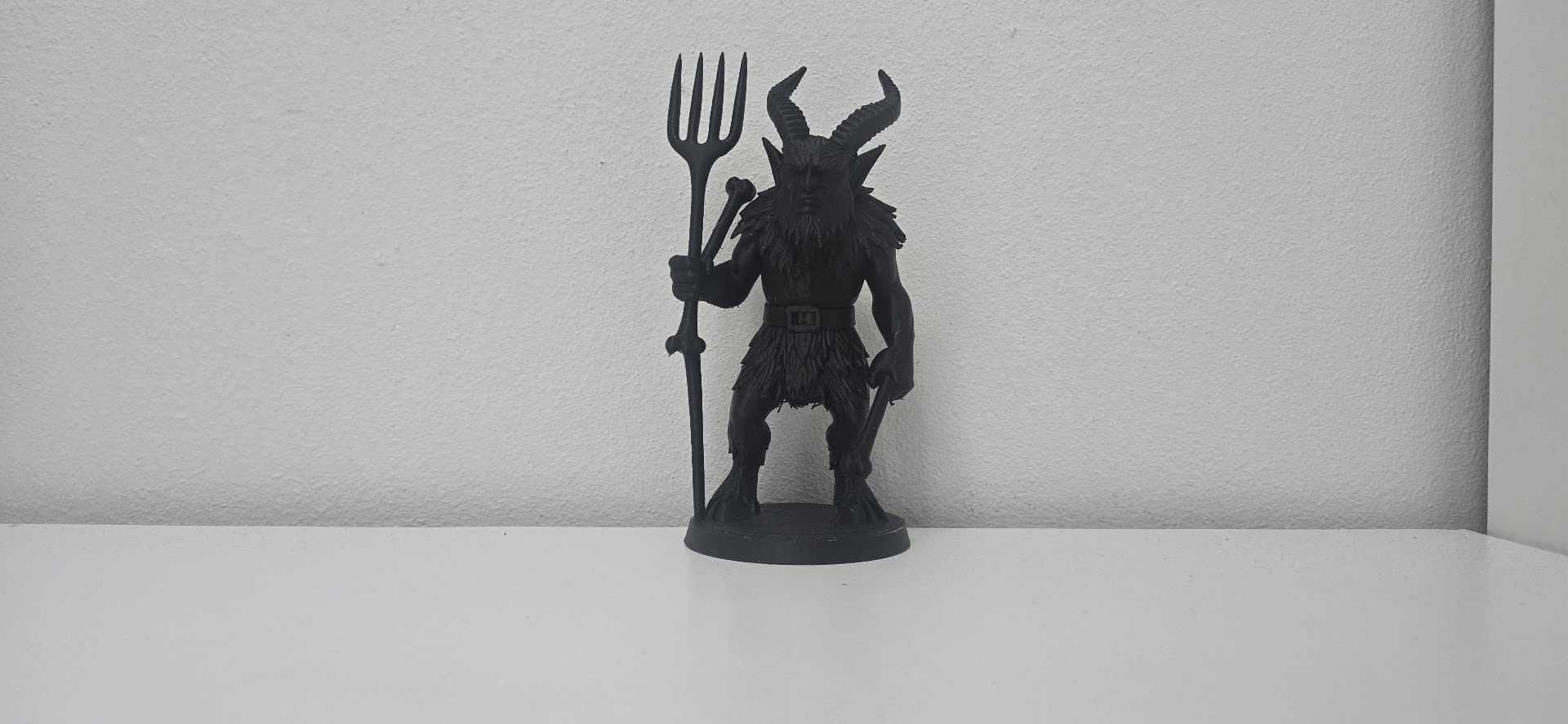 Halloween Krampus – Night Warden