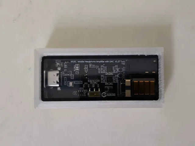 Questyle M15 series front load case