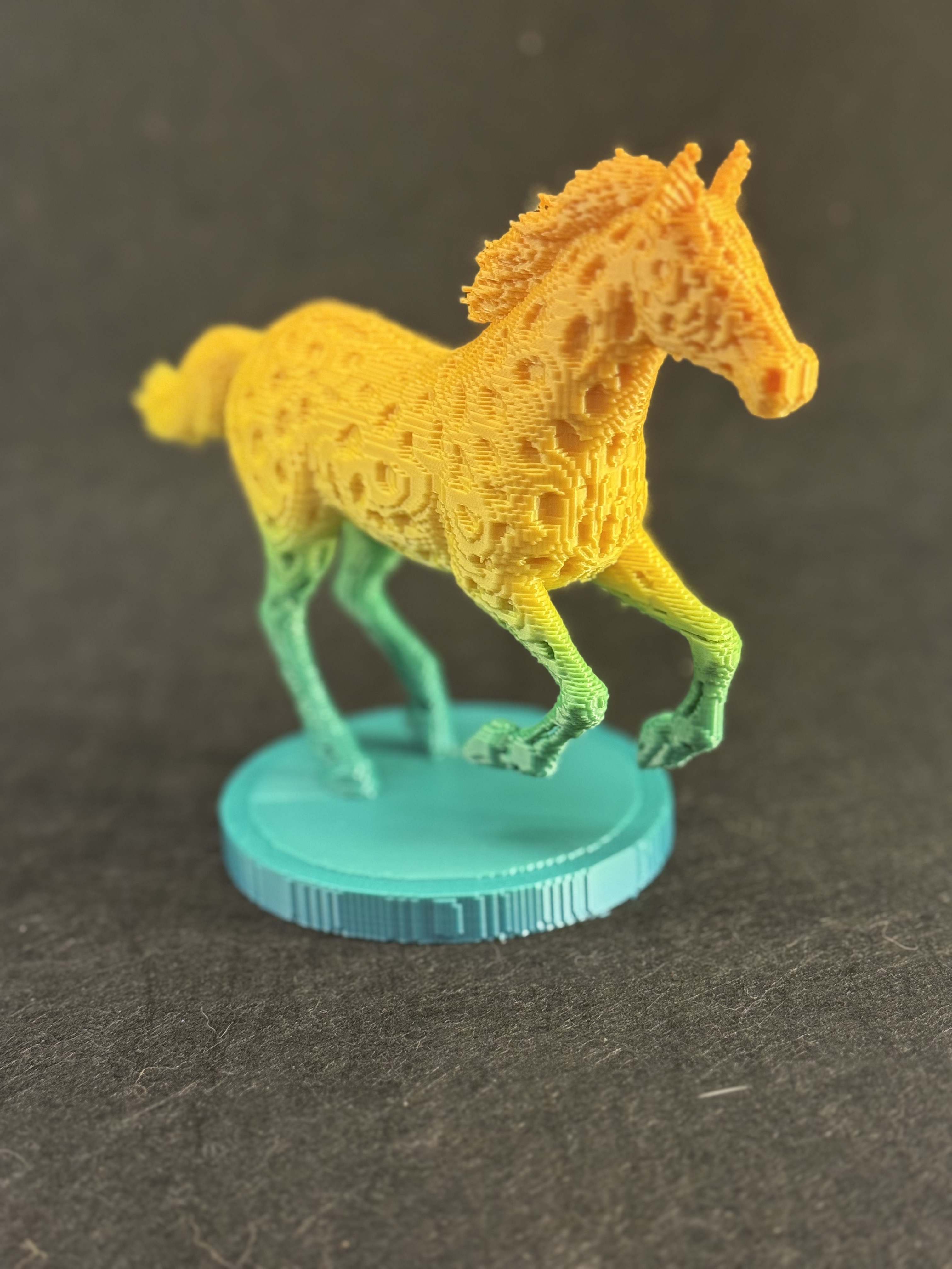 Cube Horse