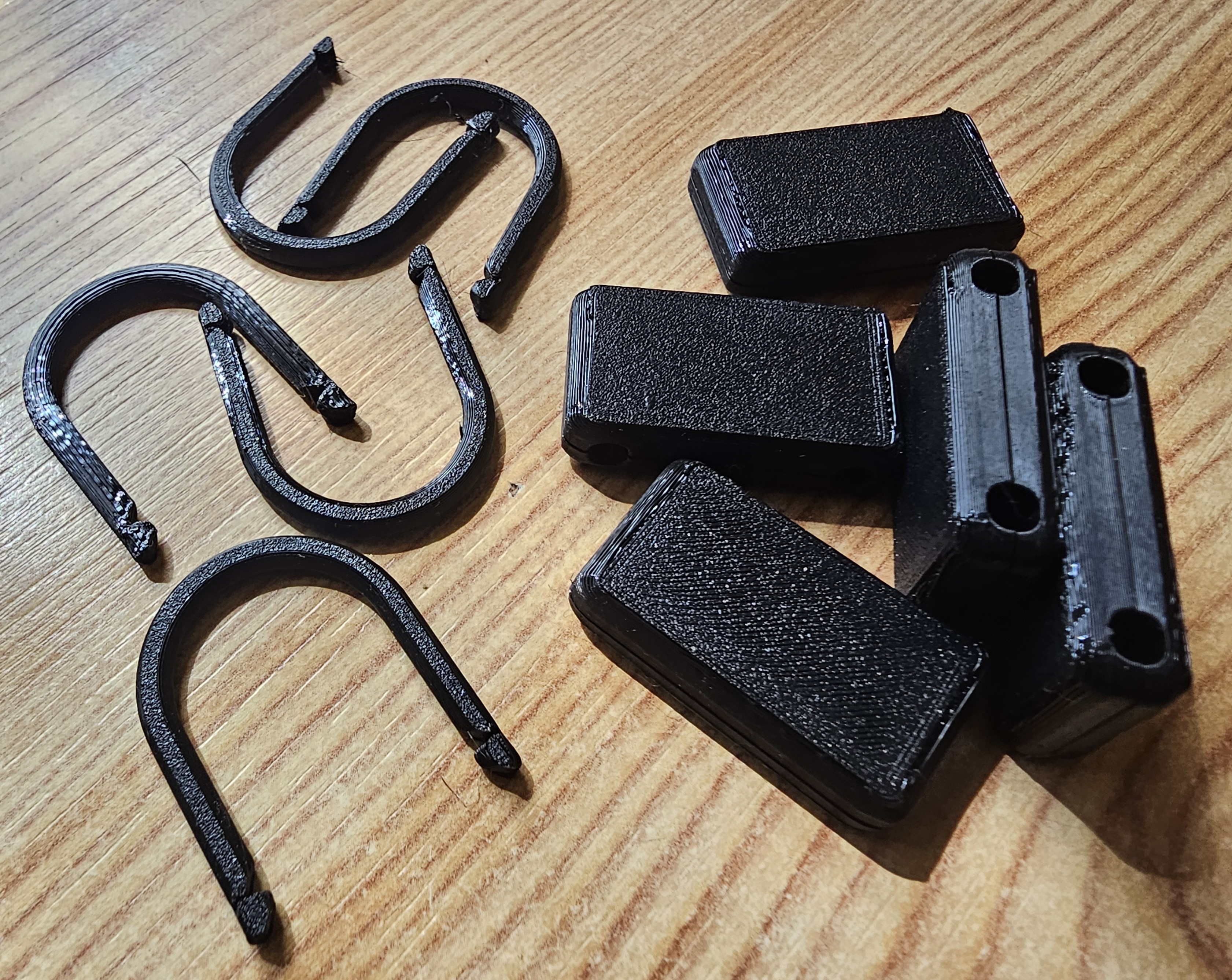 Permanent padlock - reusable seal