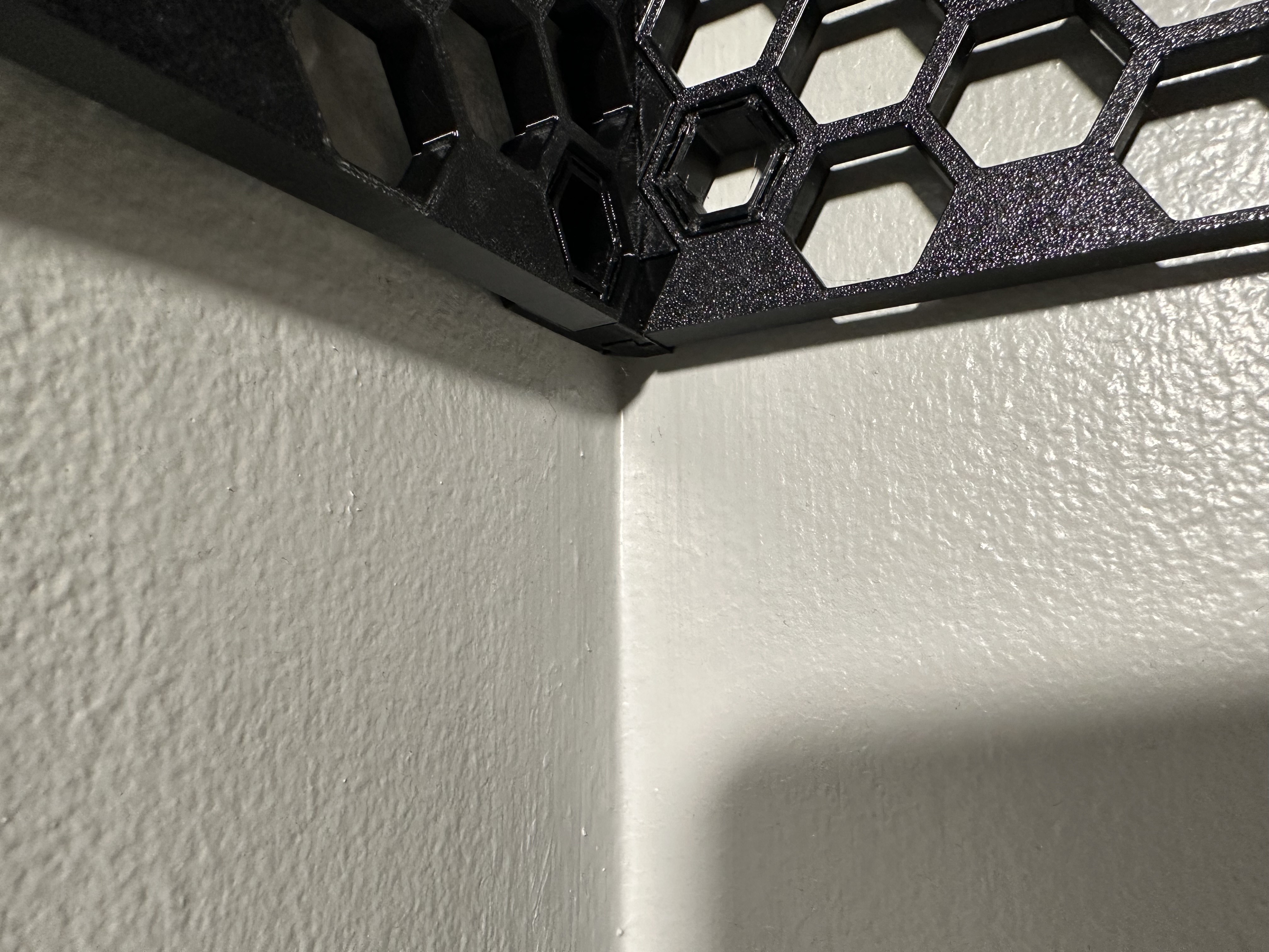 Corner Honeycomb Storage System – Fully Modular (Improved Fit & Locking Cap) — thumbnail 6