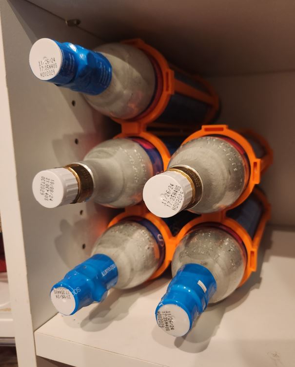 Modular CO2 Cylinder Organizer for Sodastream