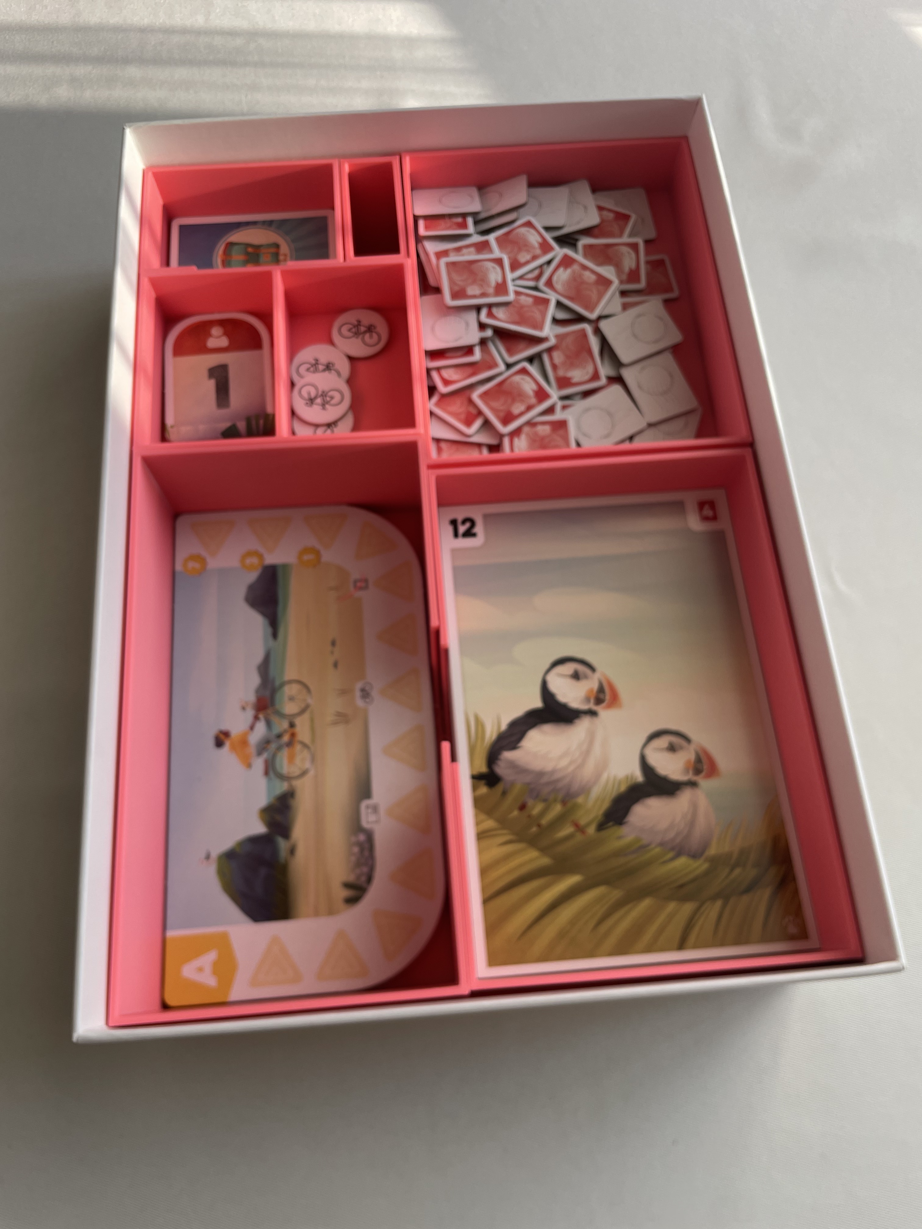 Insert compatible with boardgame Postcards (Pohlednice)
