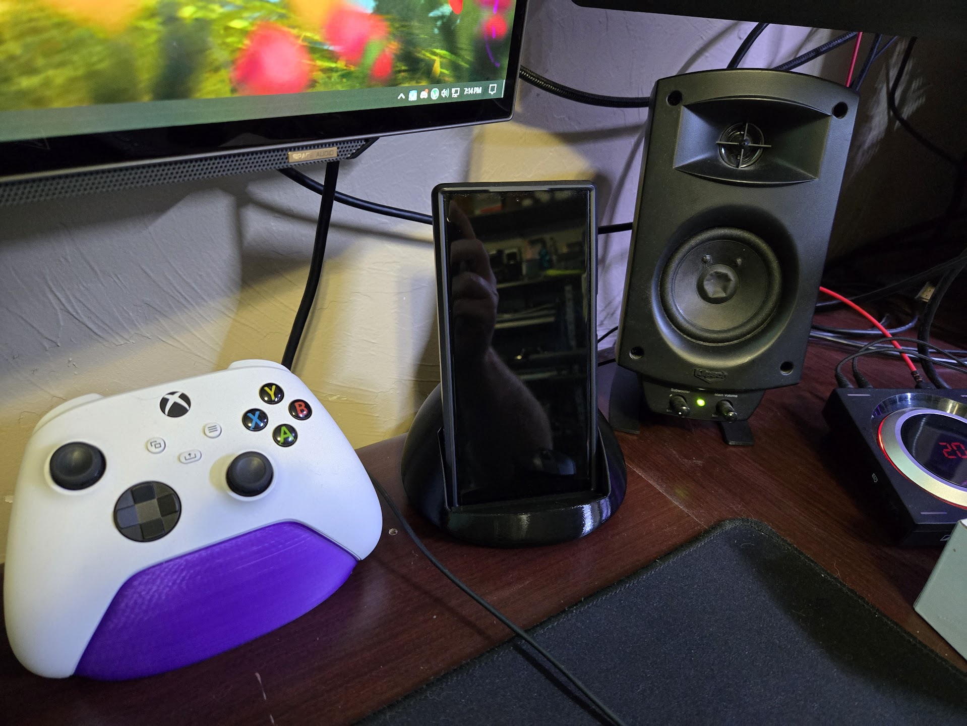 Smooth Stone Phone Stand
