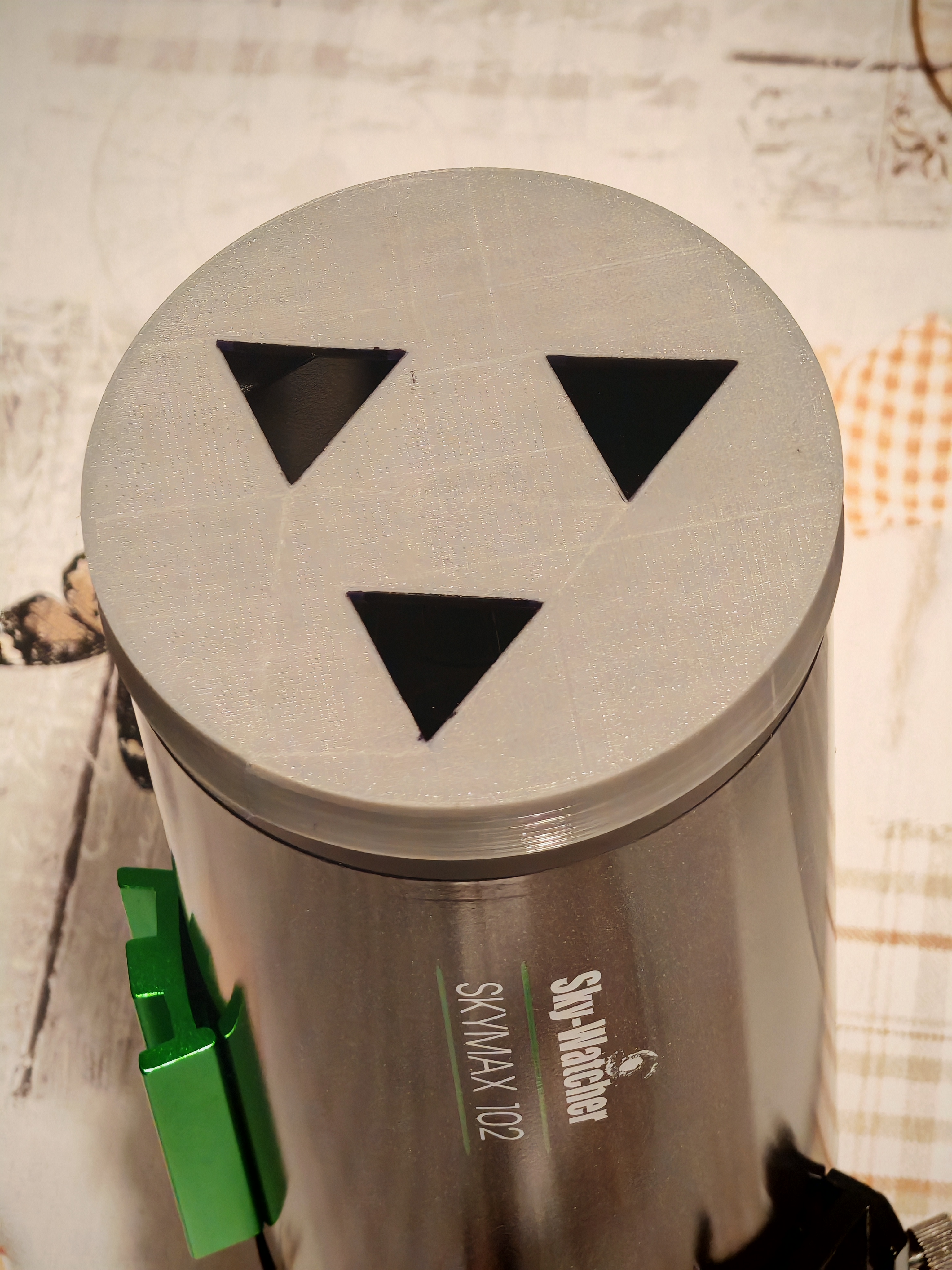 Hartmann mask for maksutov 102