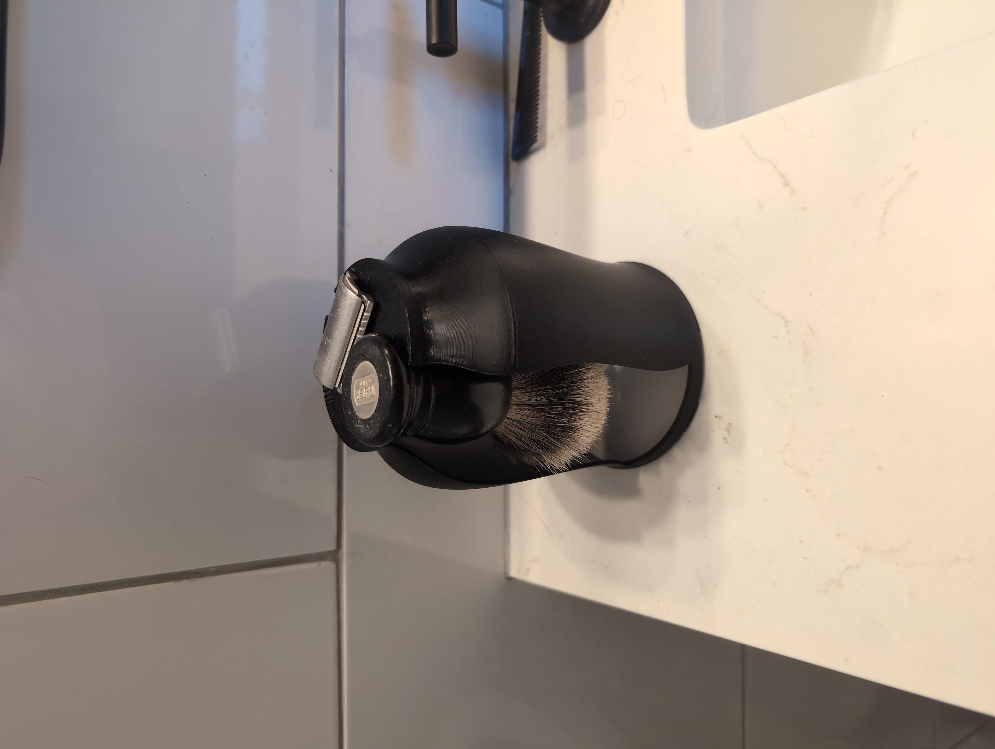 Razor and Brush Stand