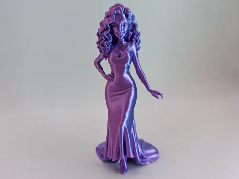 Elegant lady figure