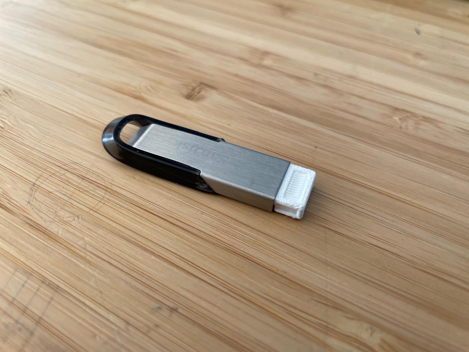 Dust Stopper for USB A Cable, Stick or port