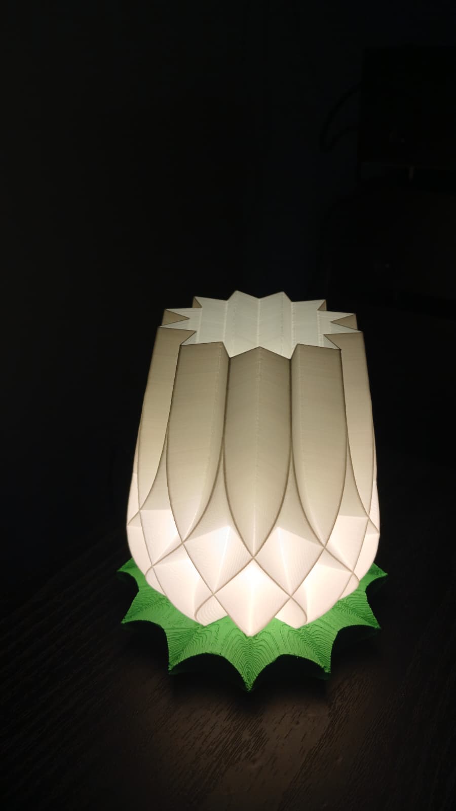 Lamp stand for Vase v707
