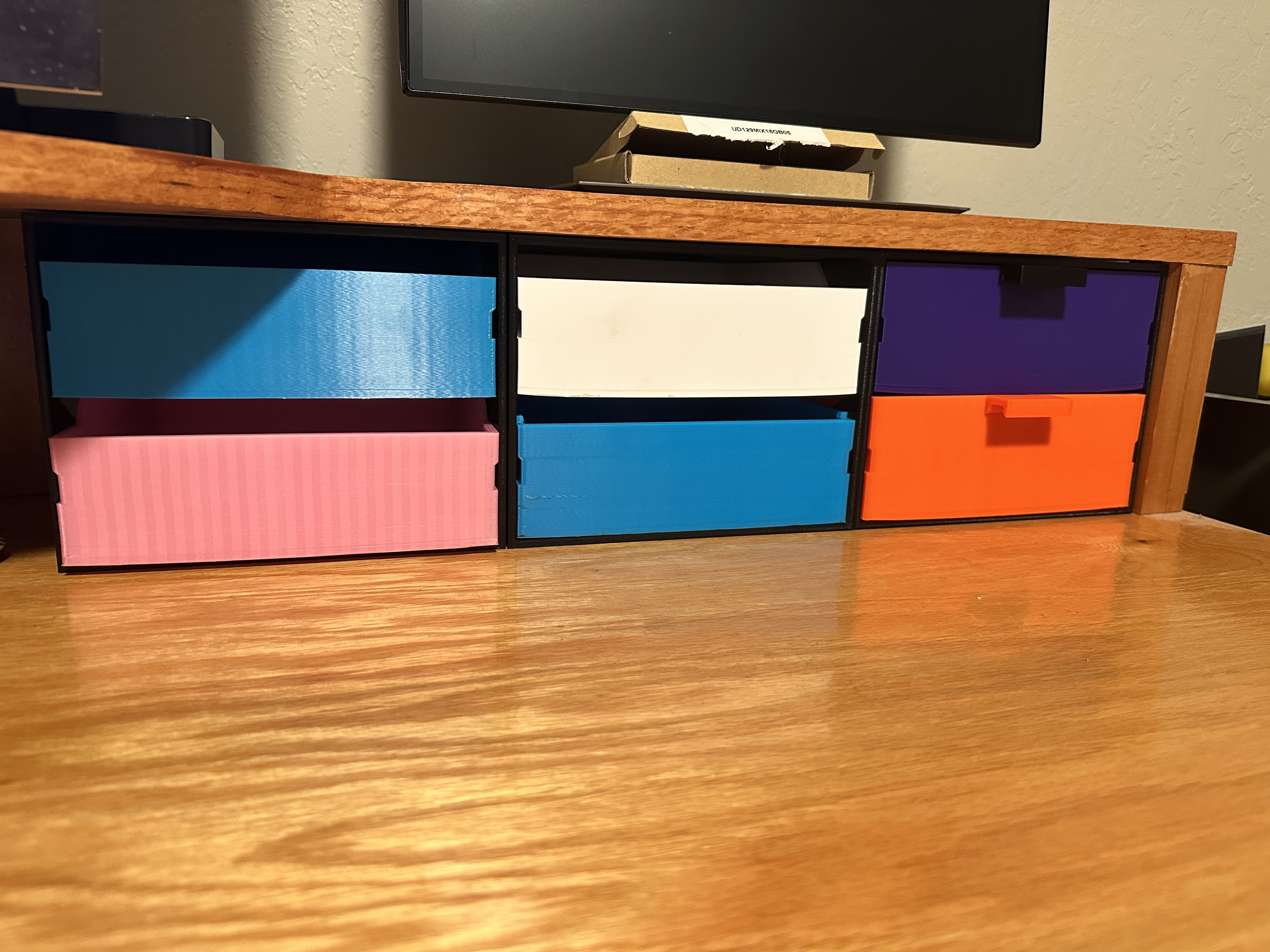 Miniatura 5 do modelo 3D Stackable Drawers - Parametric
