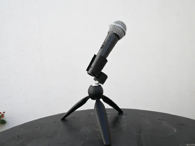 Microphone Adaptor for Camera Tripod
