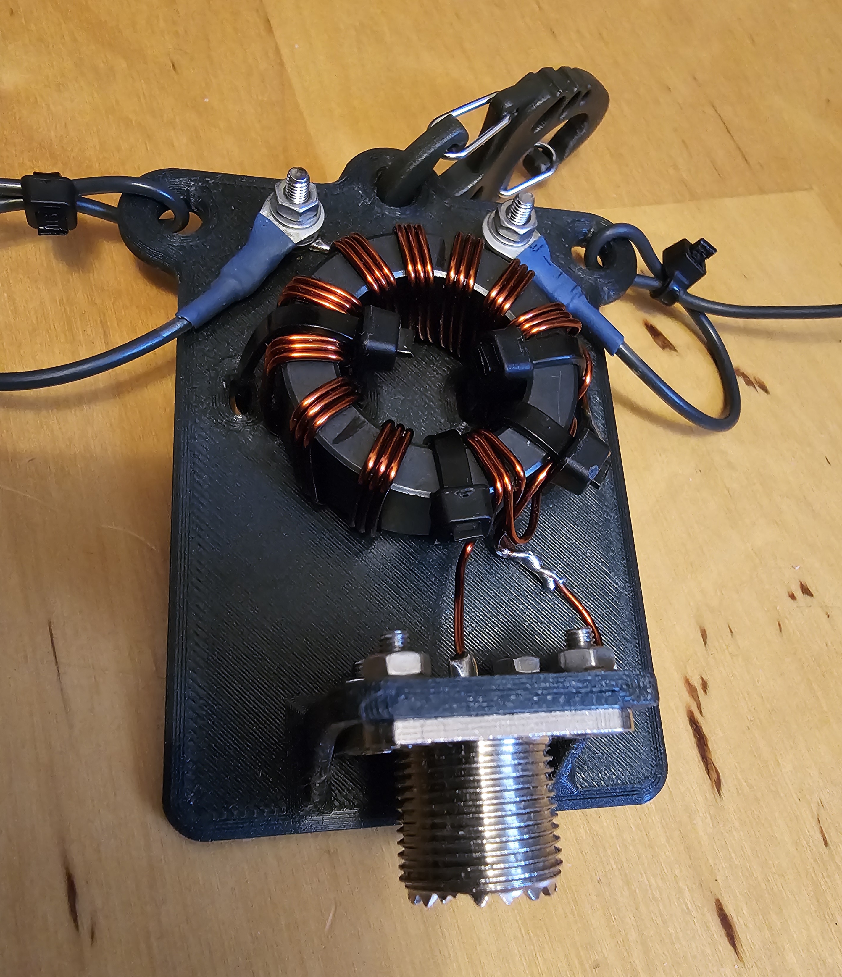 Portable Dipol BalUn bracket