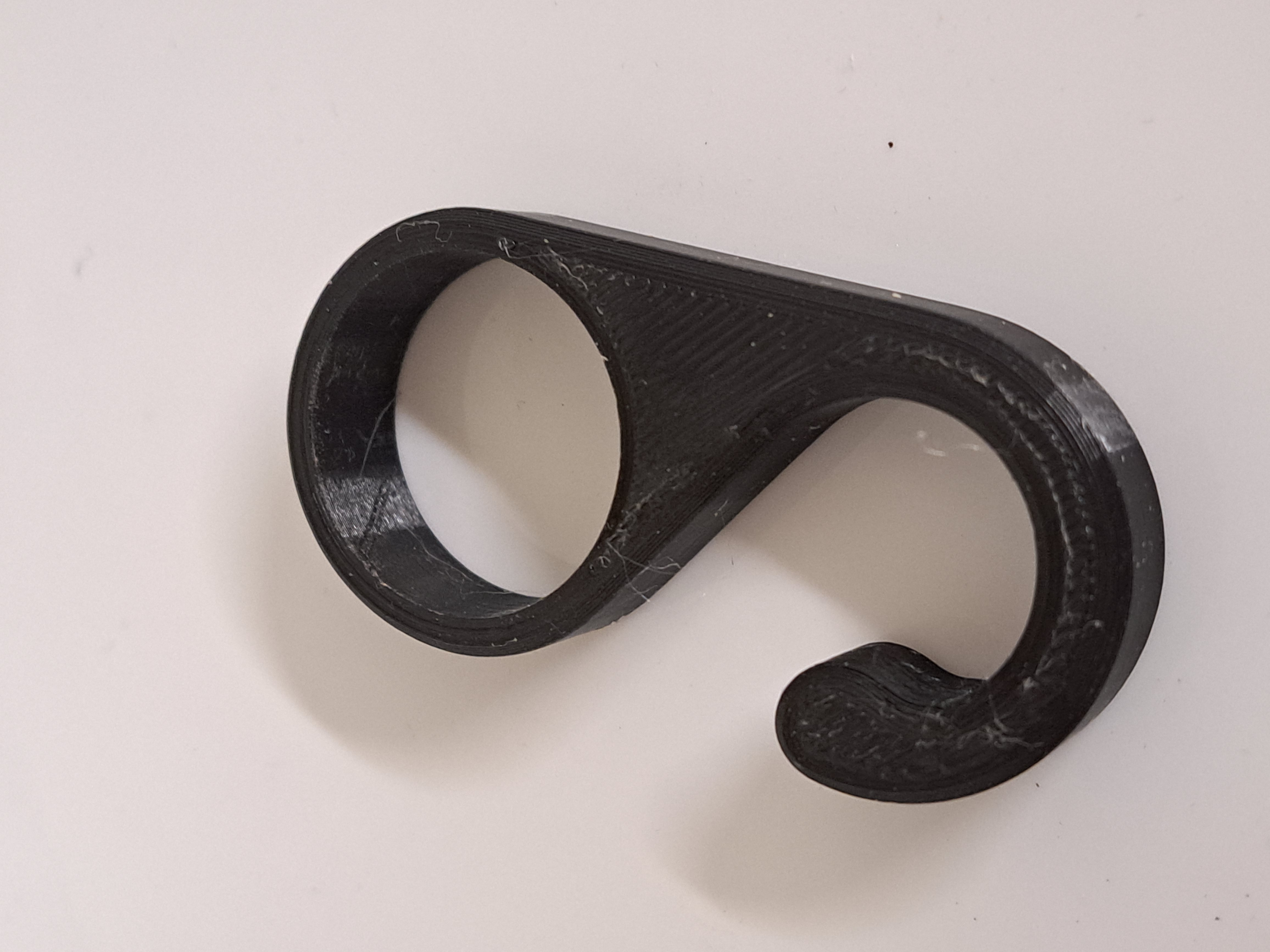 Parametric hook for rod