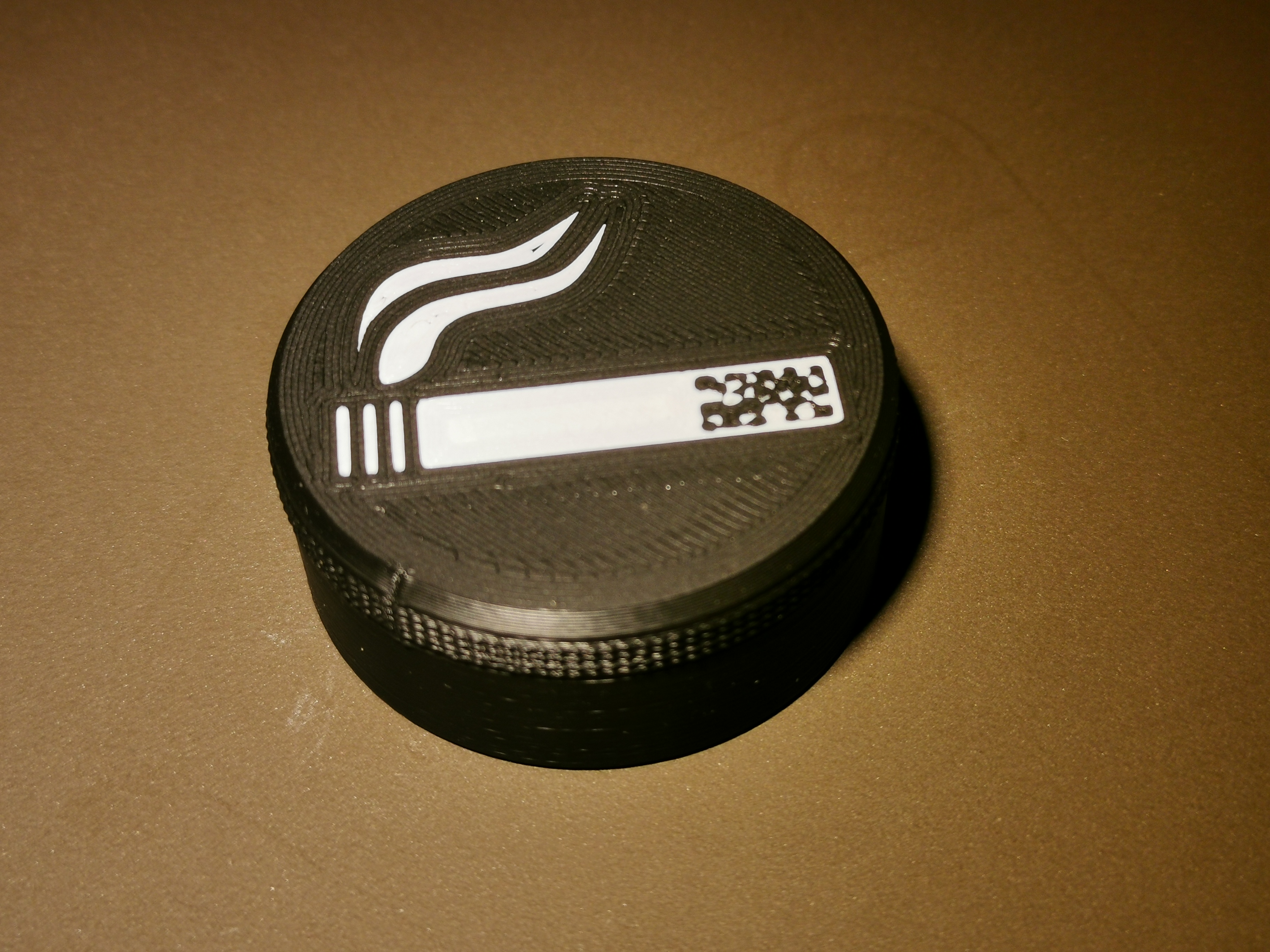 Miniatura 3 do modelo 3D Portable Ash Tray