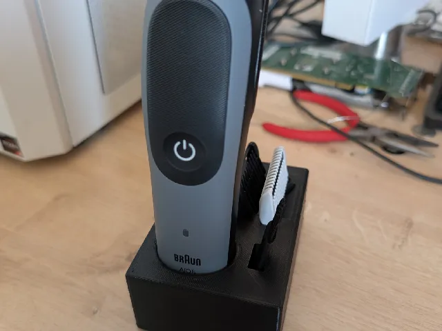 Braun all in one 5 Shaver stand