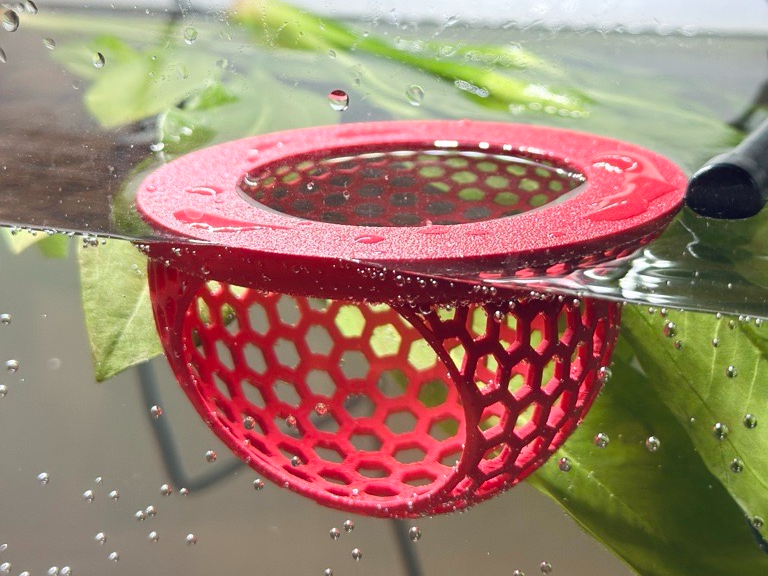 Floating Aquarium Hide