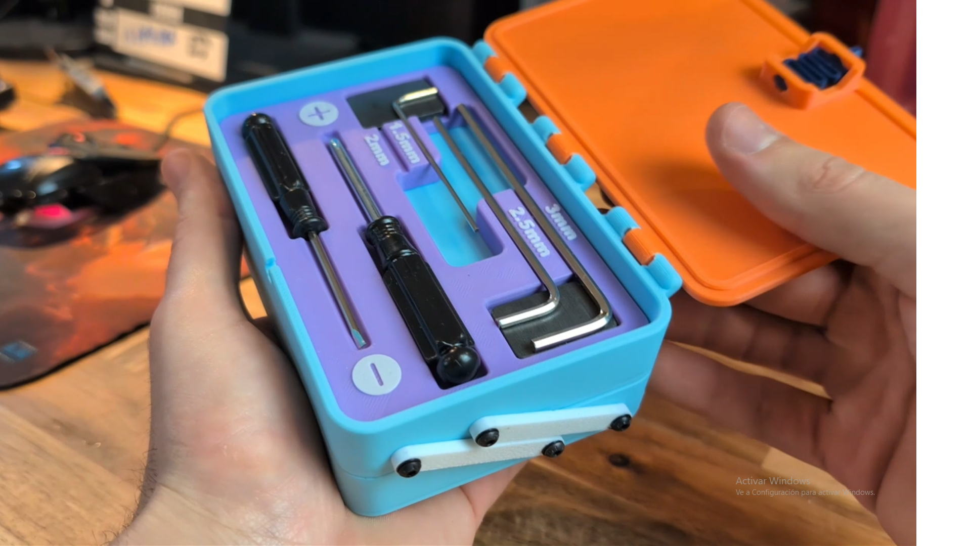 3D Printed Tool Box with Articulated Mechanism | Fusion 360 Project — thumbnail 6