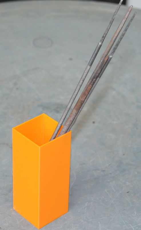 Rattail file holder for HSW
