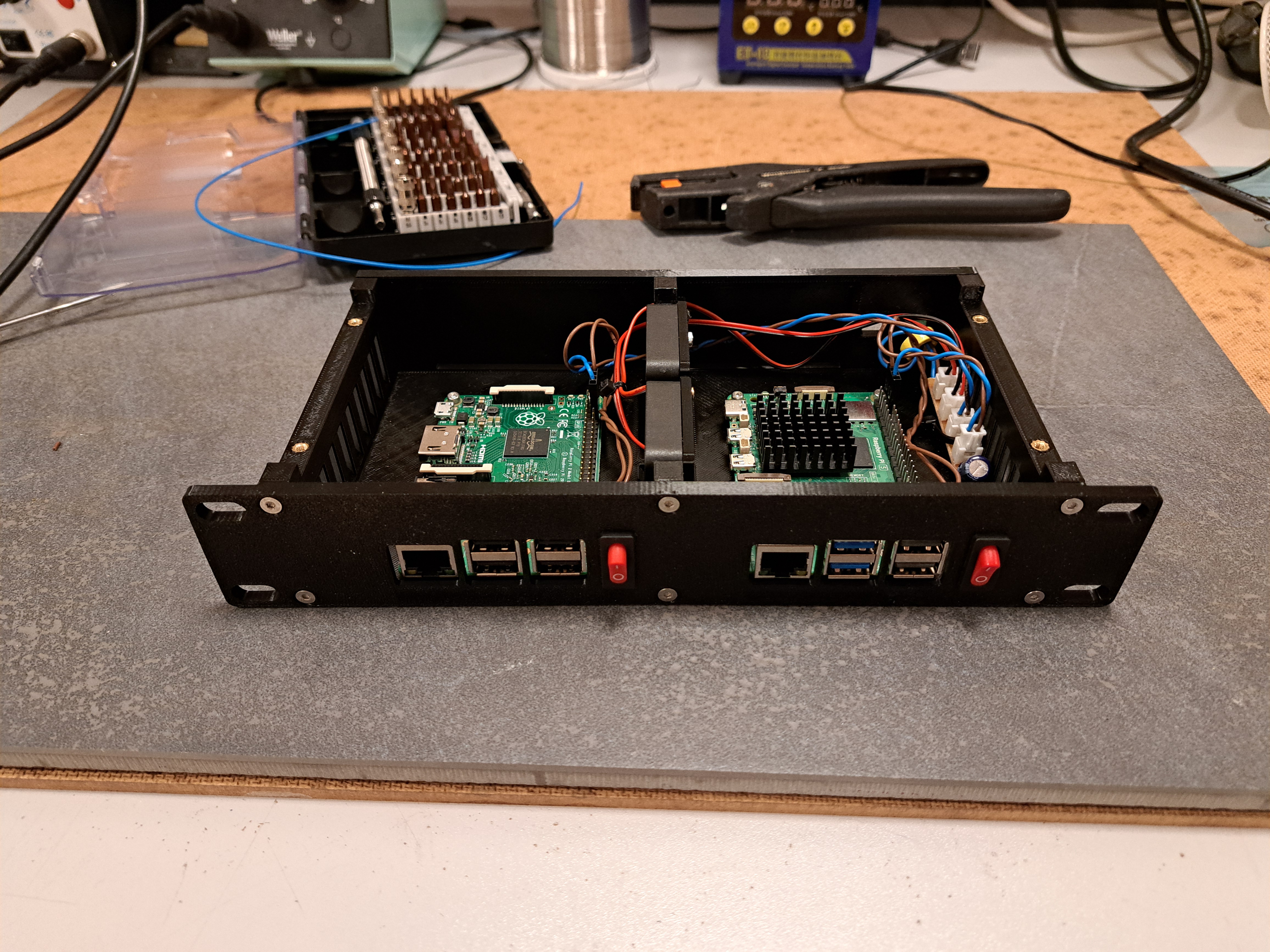 Raspberry mini Rack