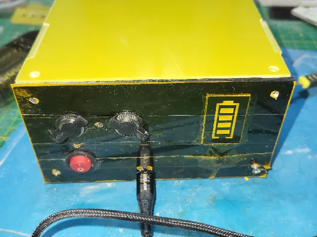 Compact UPS system for routers and electronics