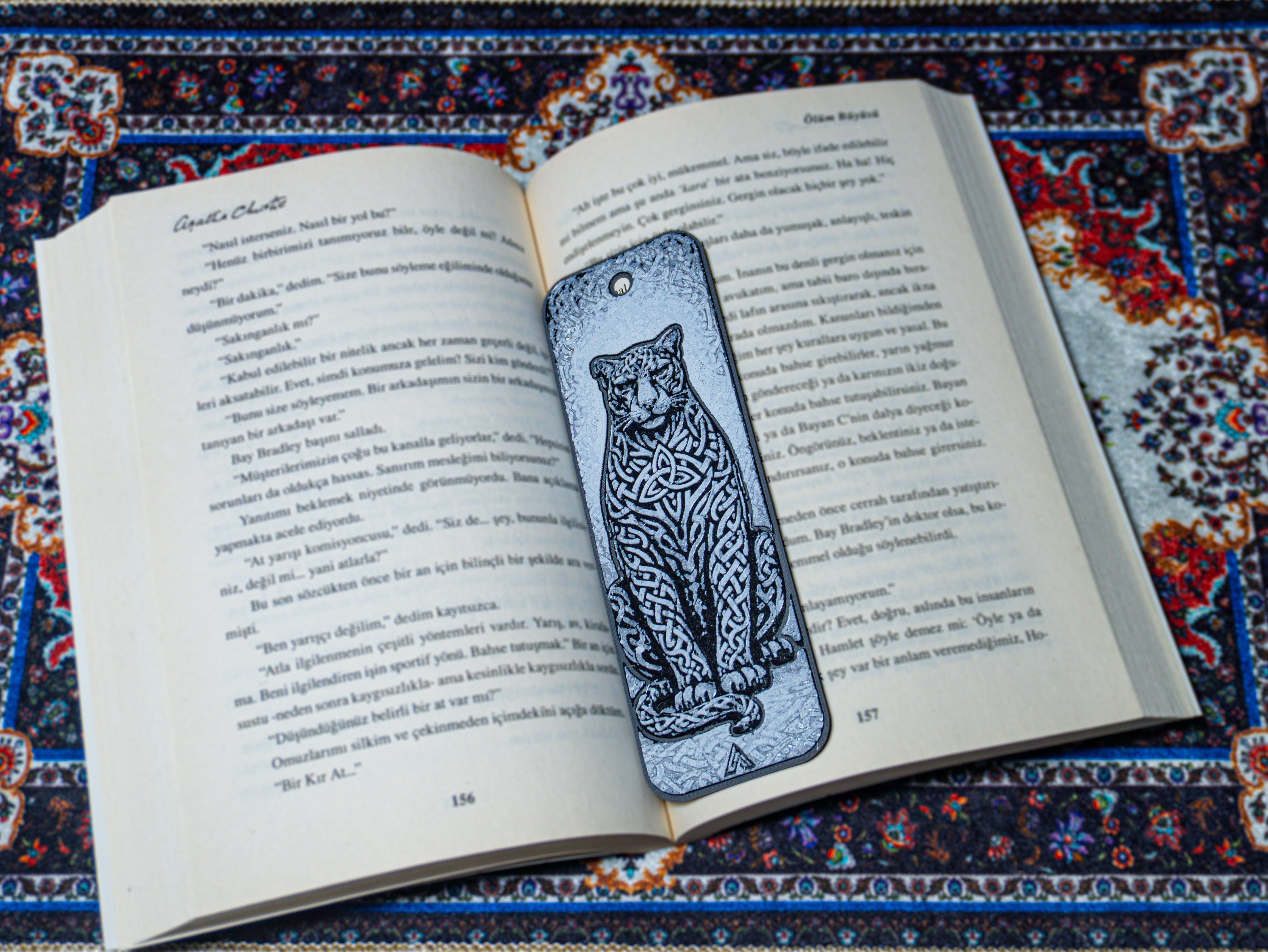 Celtic Knot Panther - Hueforge Bookmark