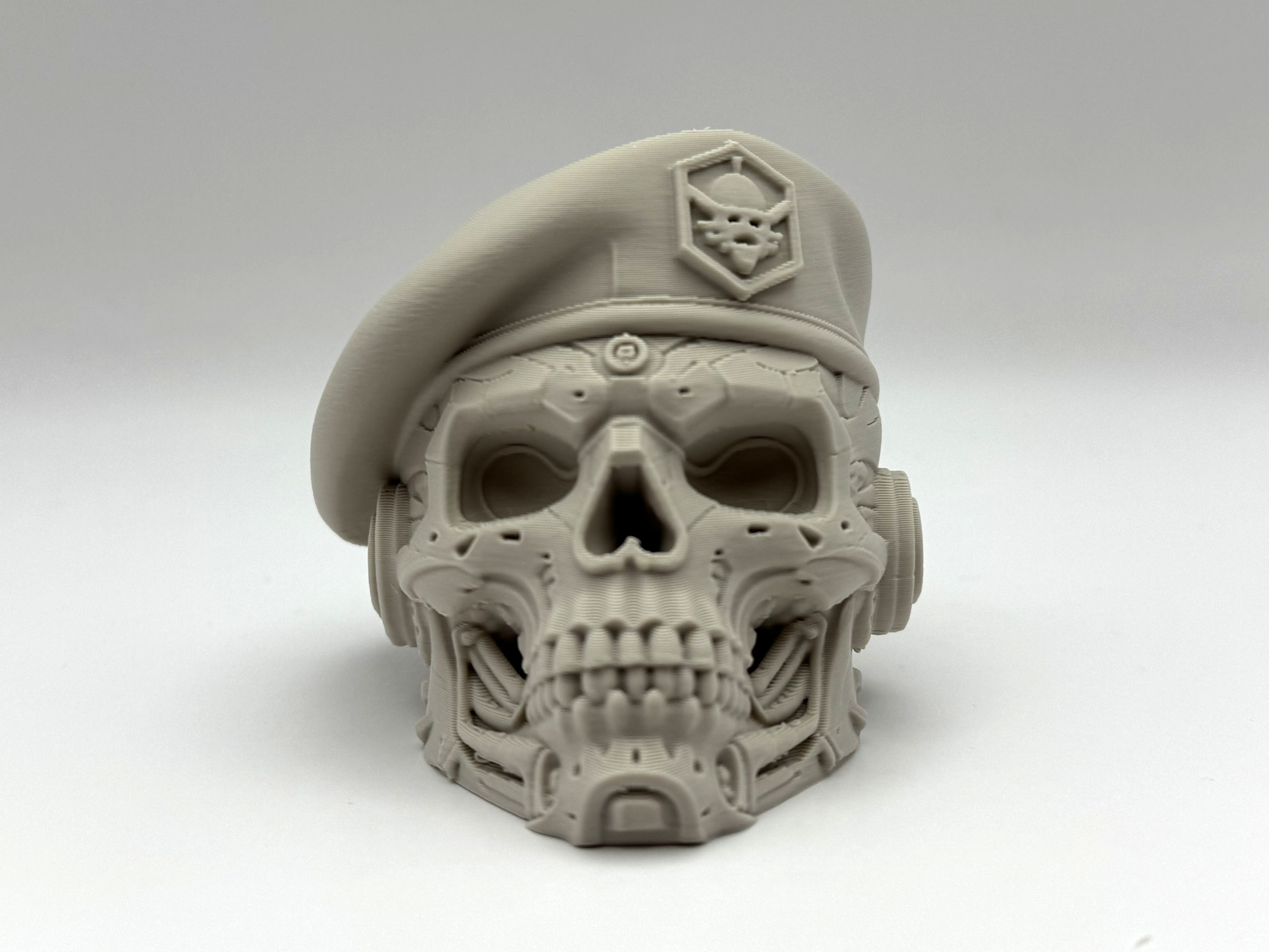 Miniatura 2 do modelo 3D Cyber Beret