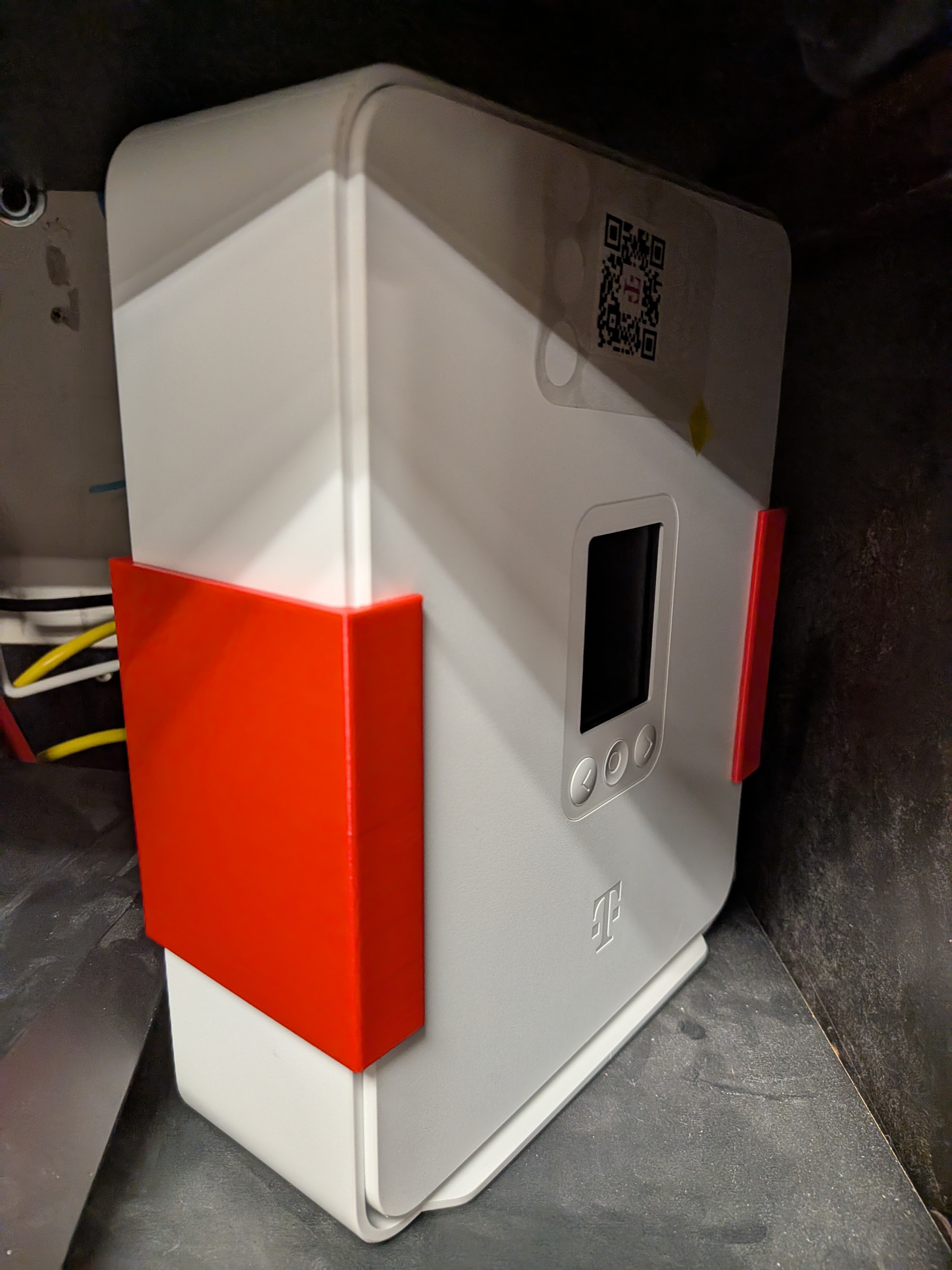 Fan mount for T mobile Internet Gateway - TMO-G5AR