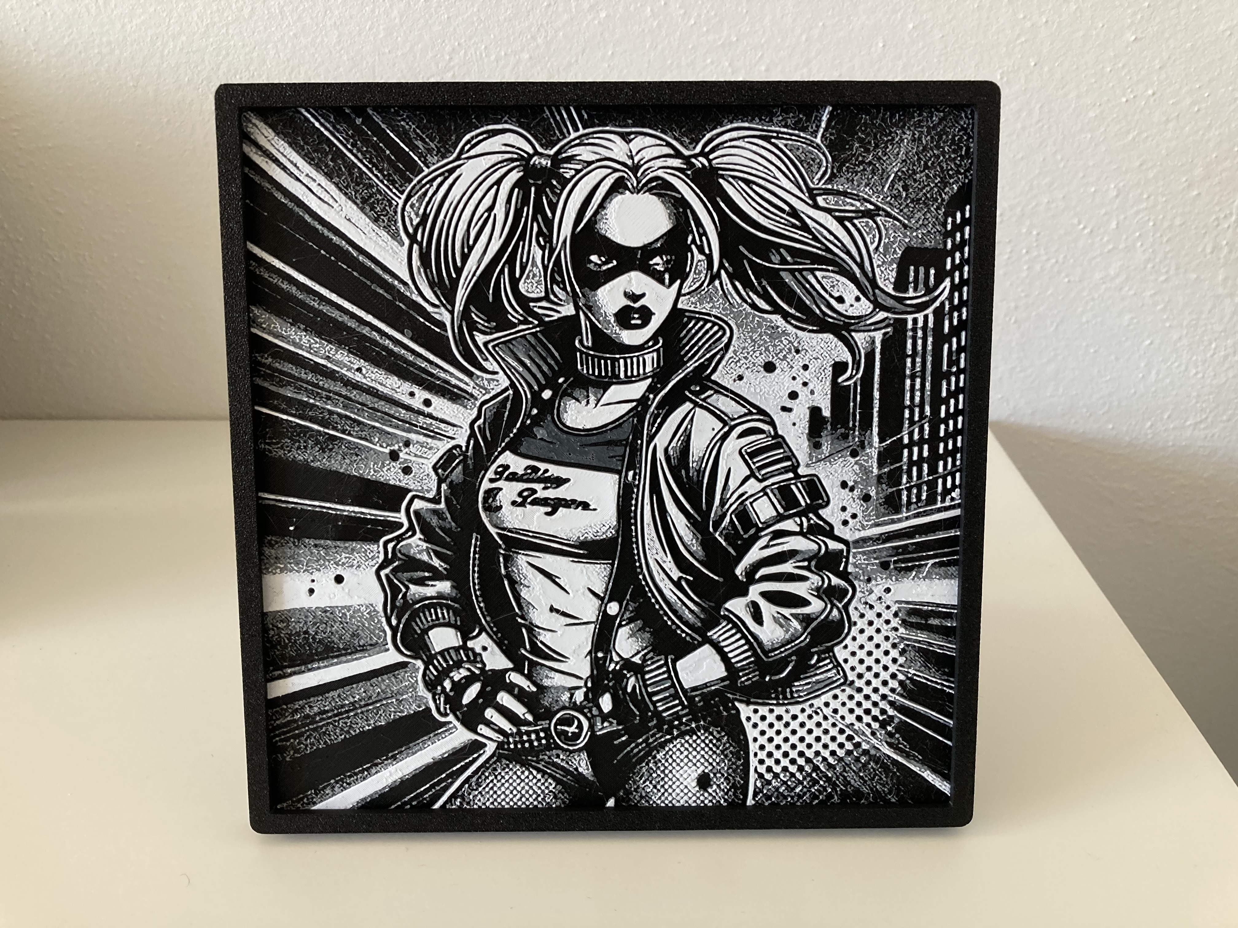 Harley Quinn Comics picture - HueForge