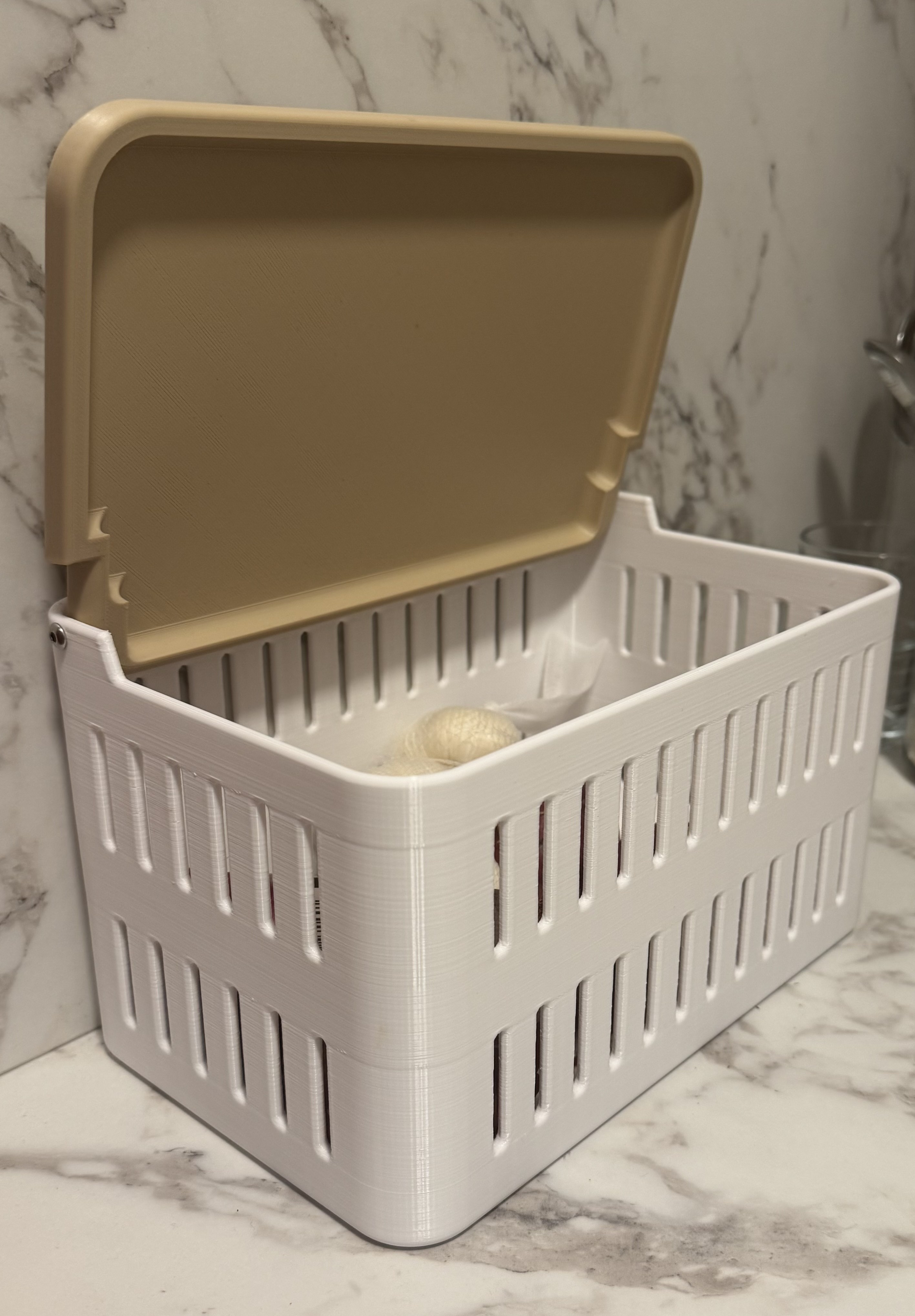 Onion and Garlic Basket with Lid *remixed to attache the lid with screws*