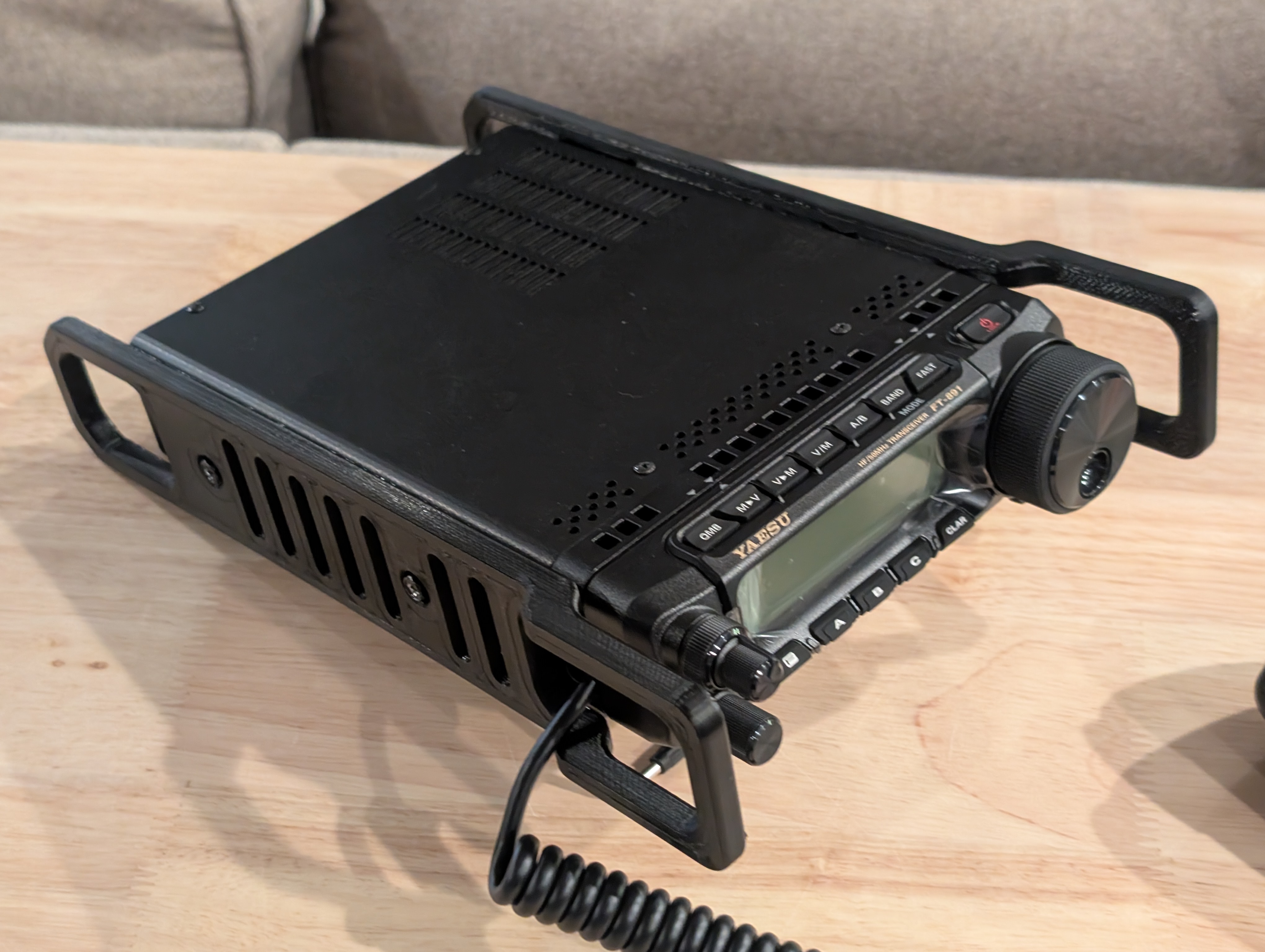 Yaesu FT-891 MLok Rails