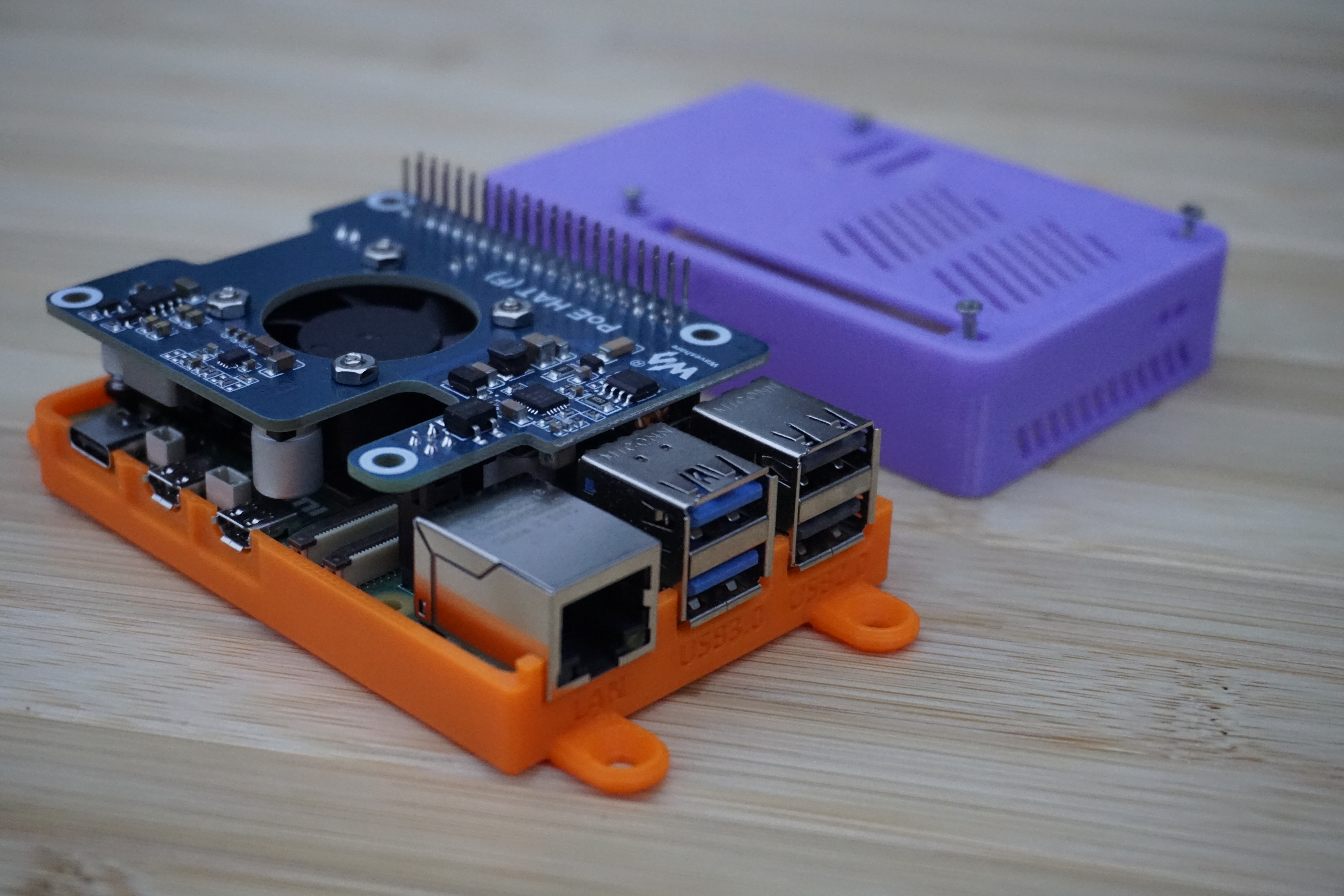 Raspberry Pi 5 & Waveshare PoE HAT Housing by Nerdiy.de