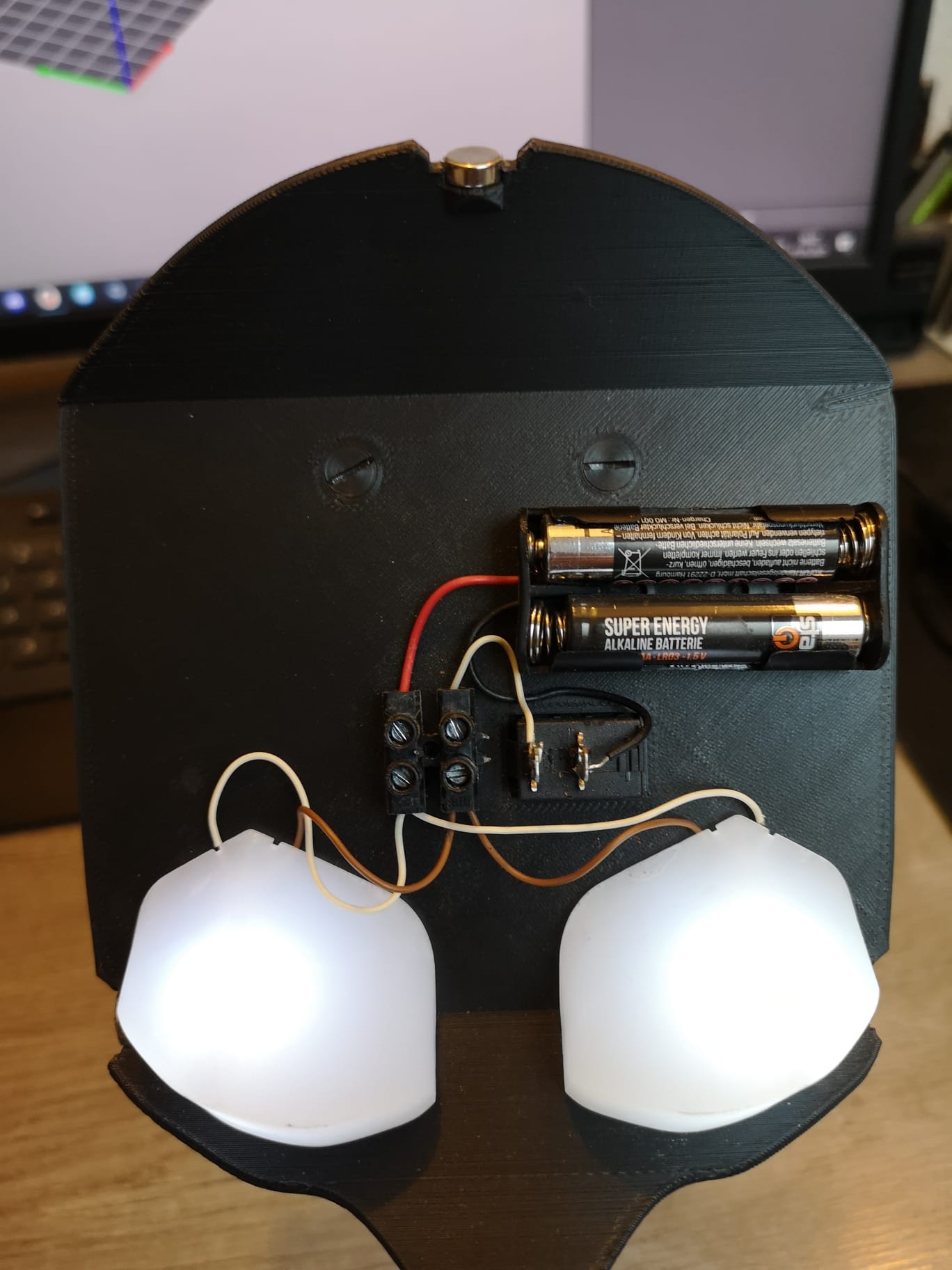 Batman Helmet Stand — miniatura 7