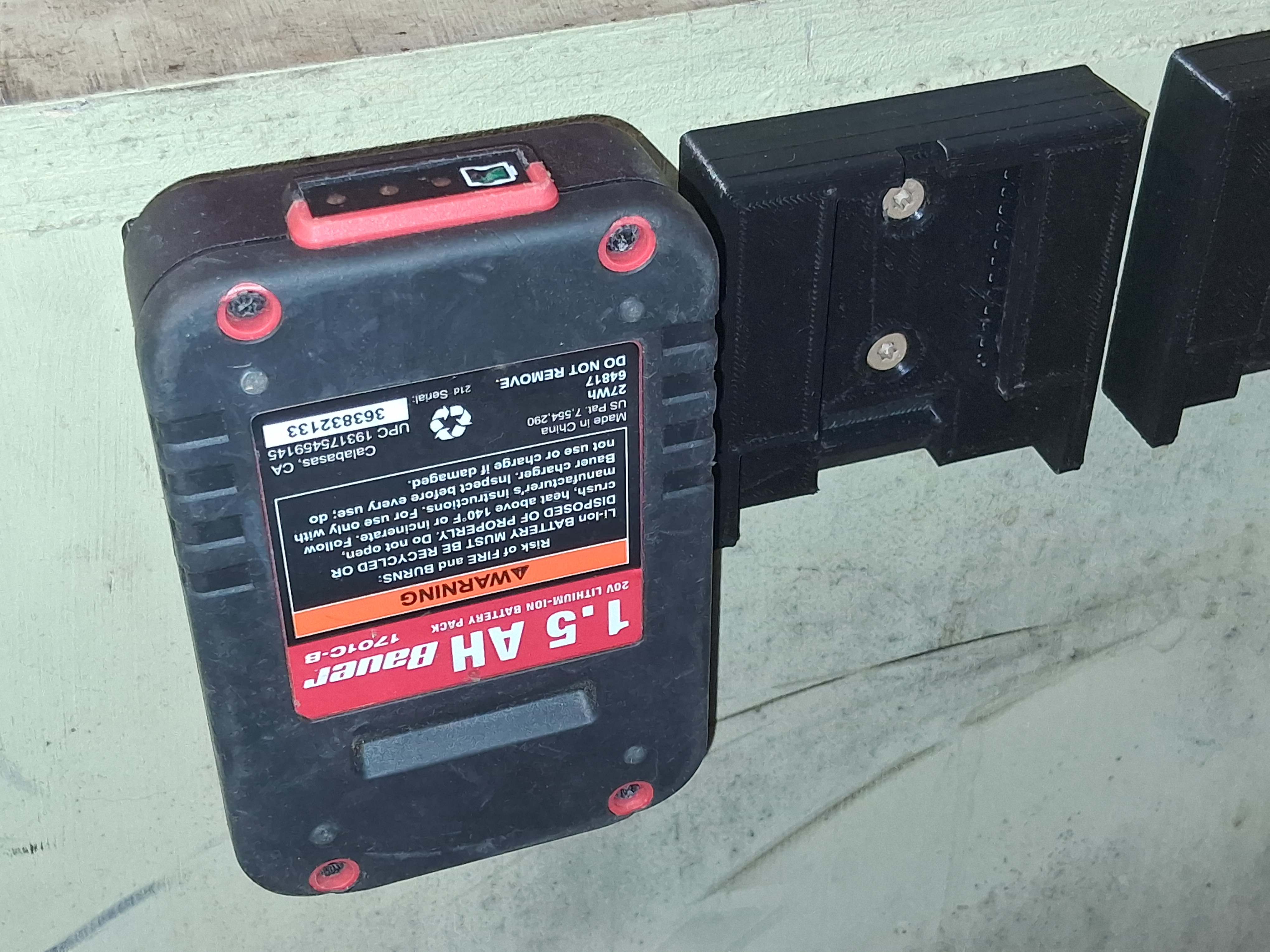 Bauer (Harbor Freight) Battery Holder