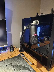Hyperx / generic microphone screw mount