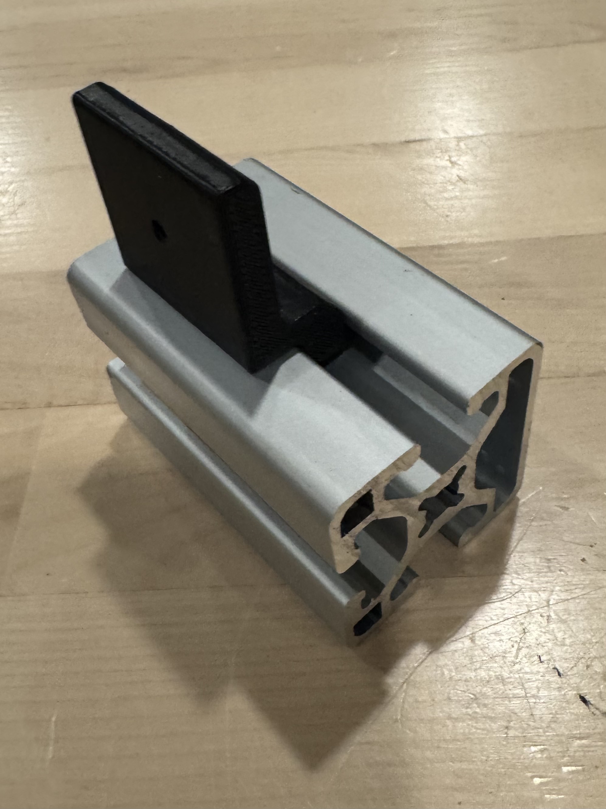15 Series Roll-in Panel Mount Bracket 8020