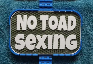 No Toad Sexing sign