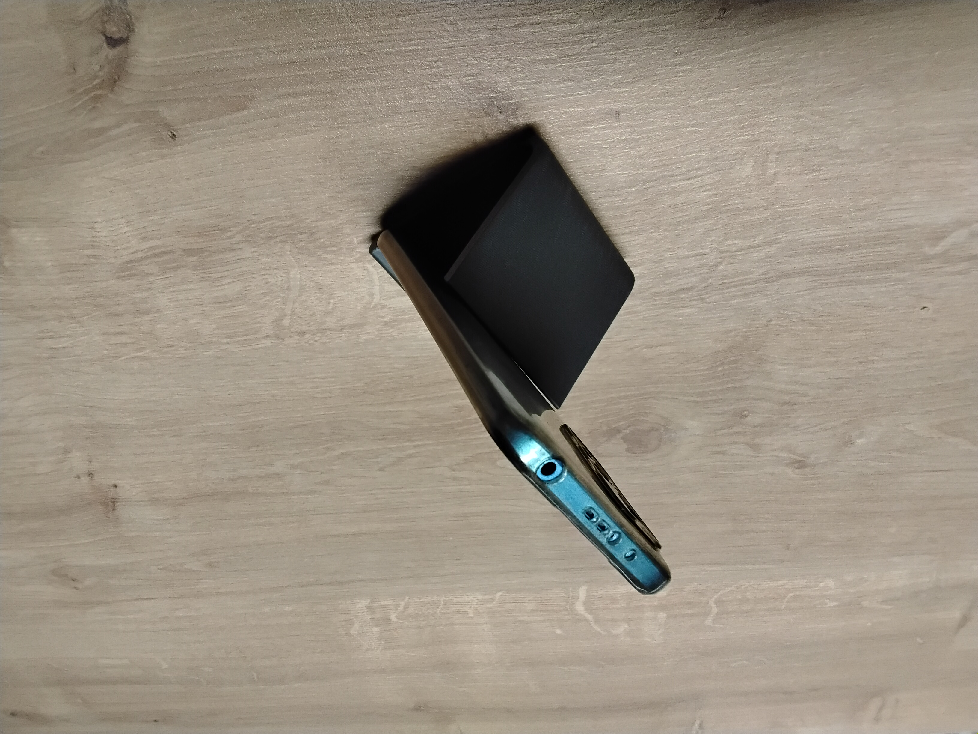 Miniatura 4 do modelo 3D Simple tablet/phone stand